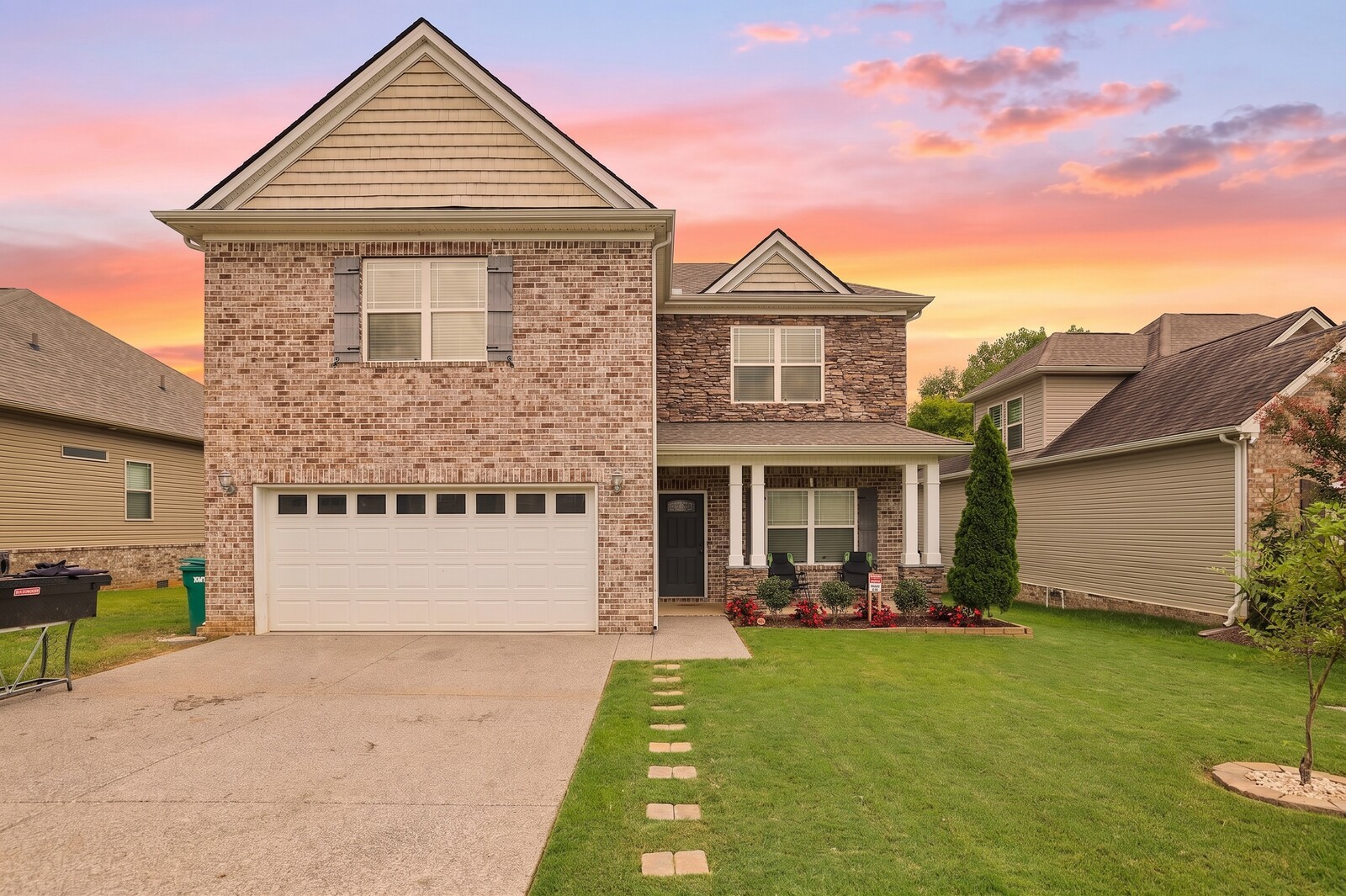 1028 Solomon Ln