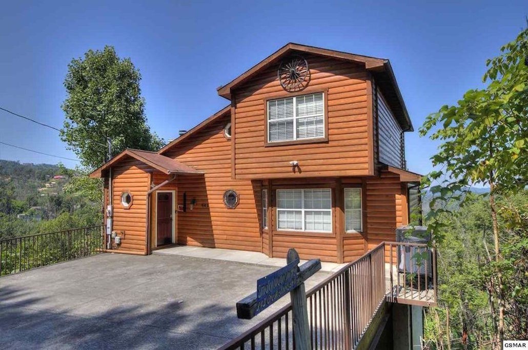 943 Crooked Ridge Rd
