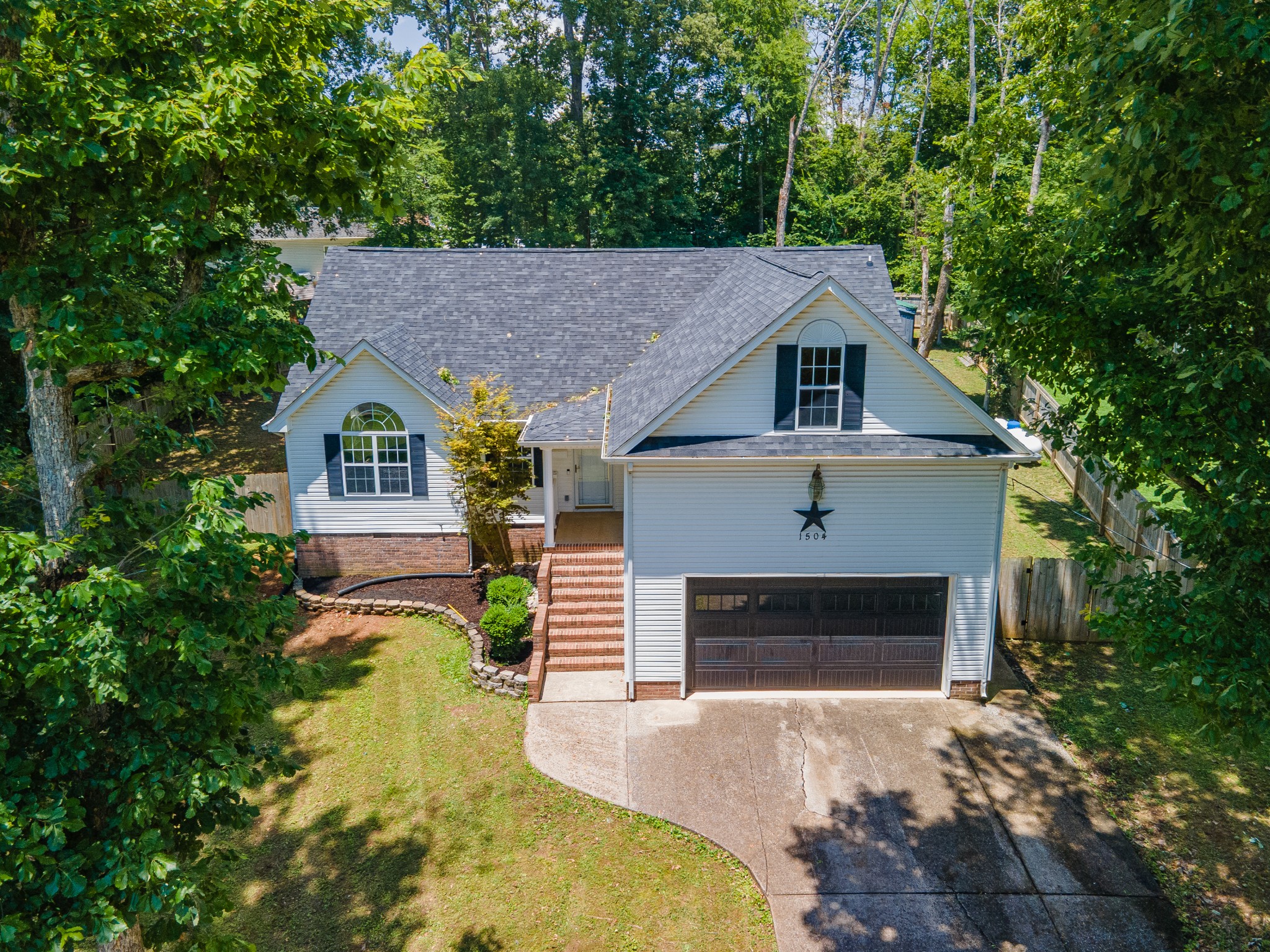 1504 Chestnut Cove Rd