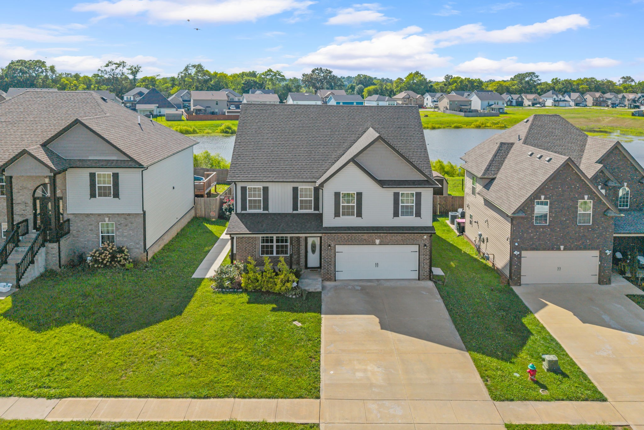 1532 Kestrel Dr