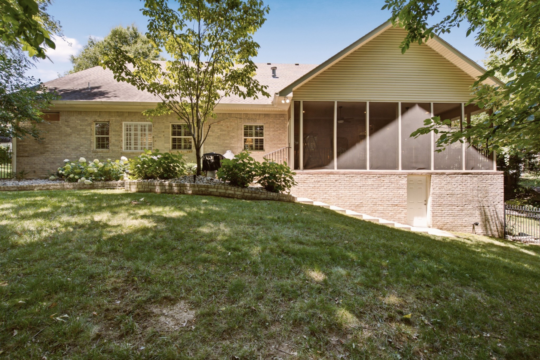 1714 Blairmont Dr