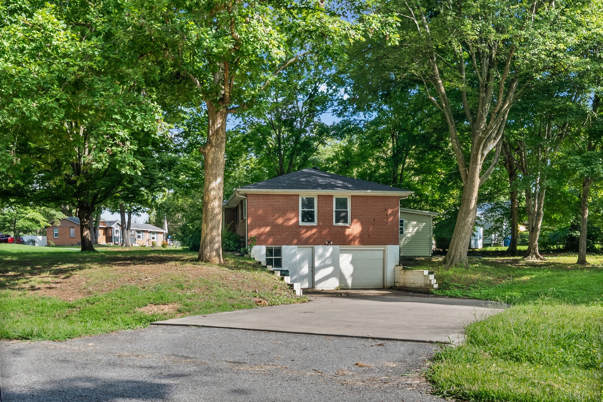18 Dalewood Dr