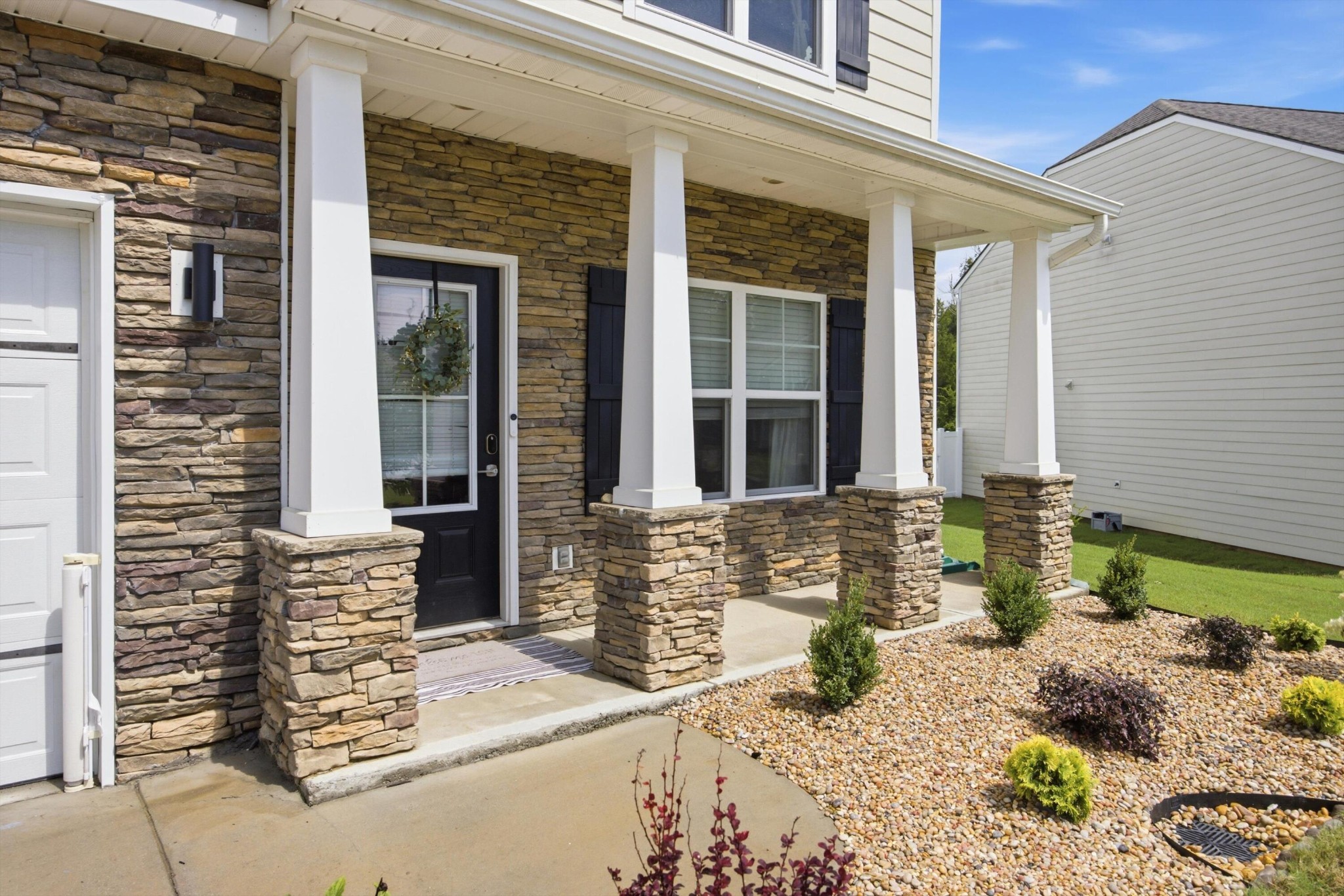 49 Ridgelake Circle