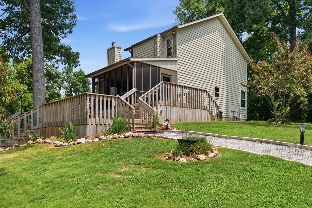3922 Highway 2