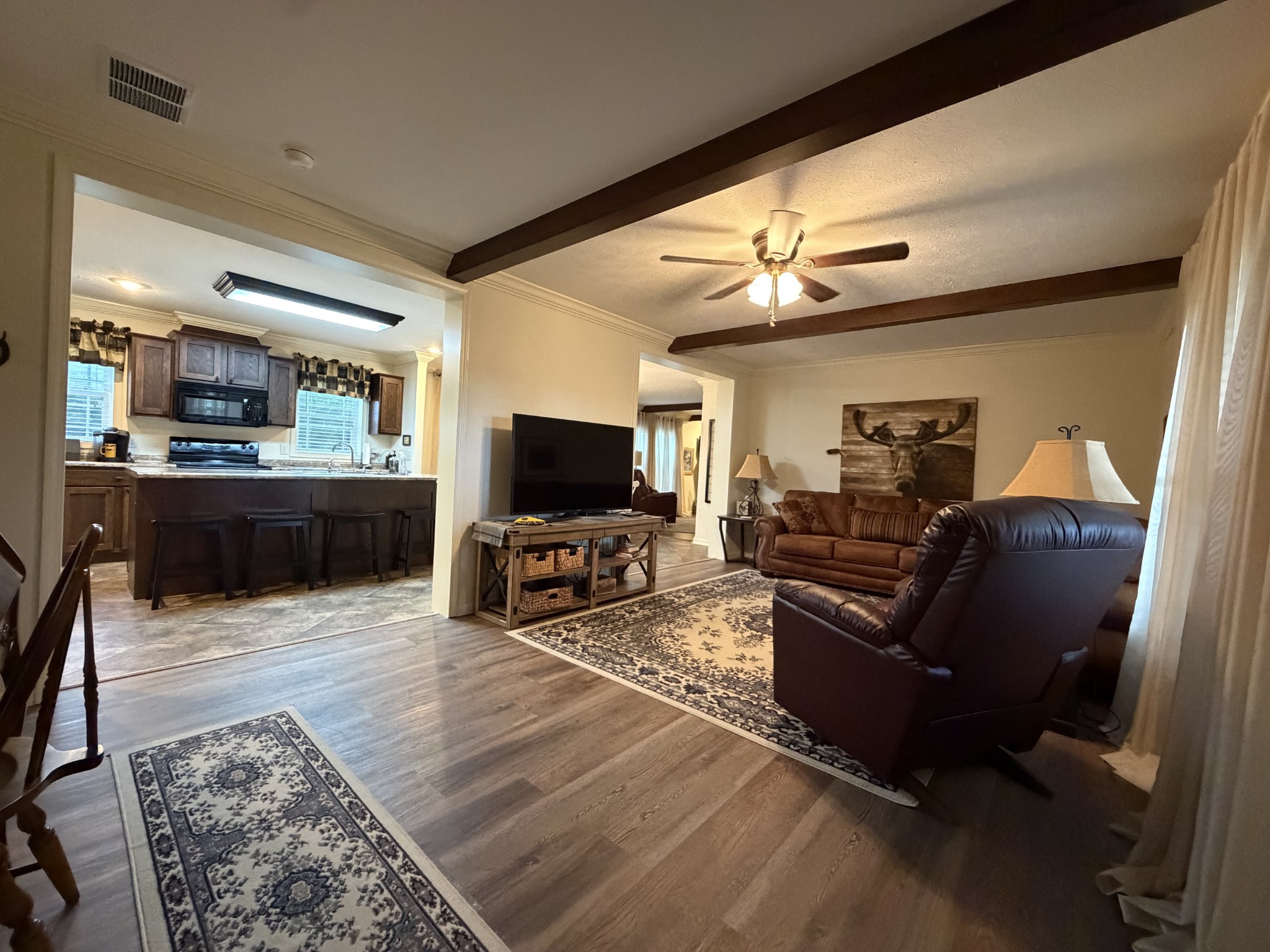 813 Ward Rd