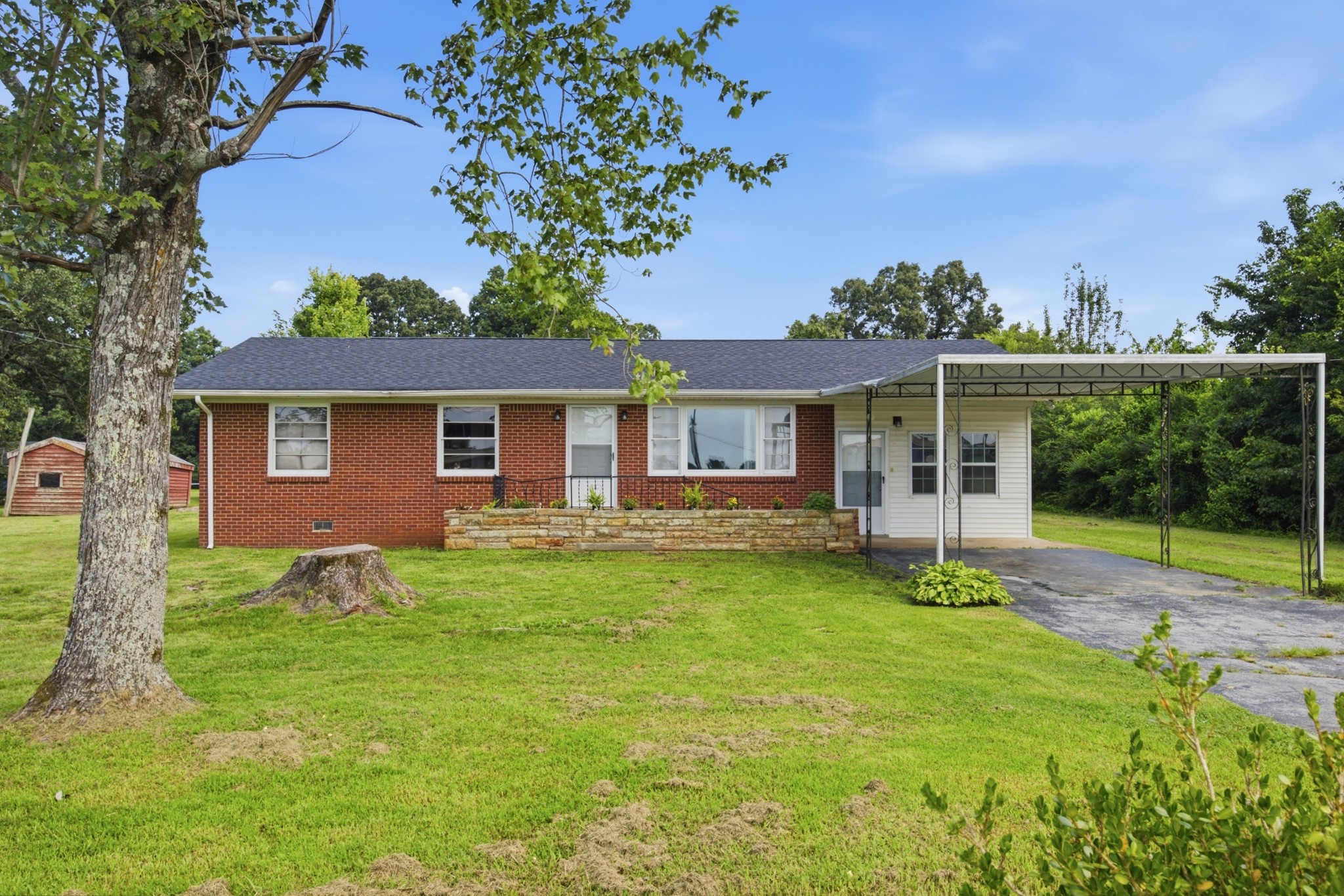 1133 Summertown Hwy