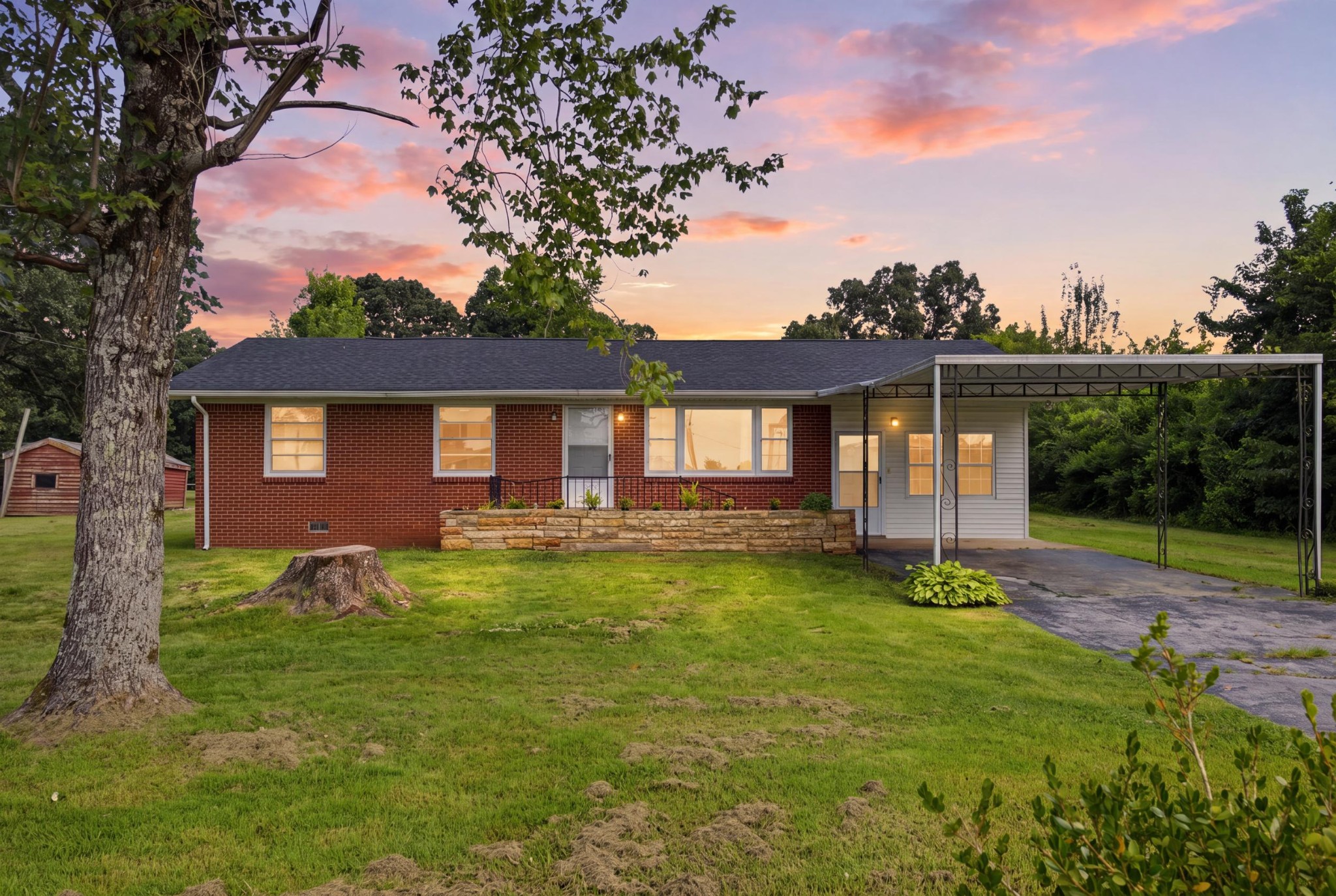 1133 Summertown Hwy