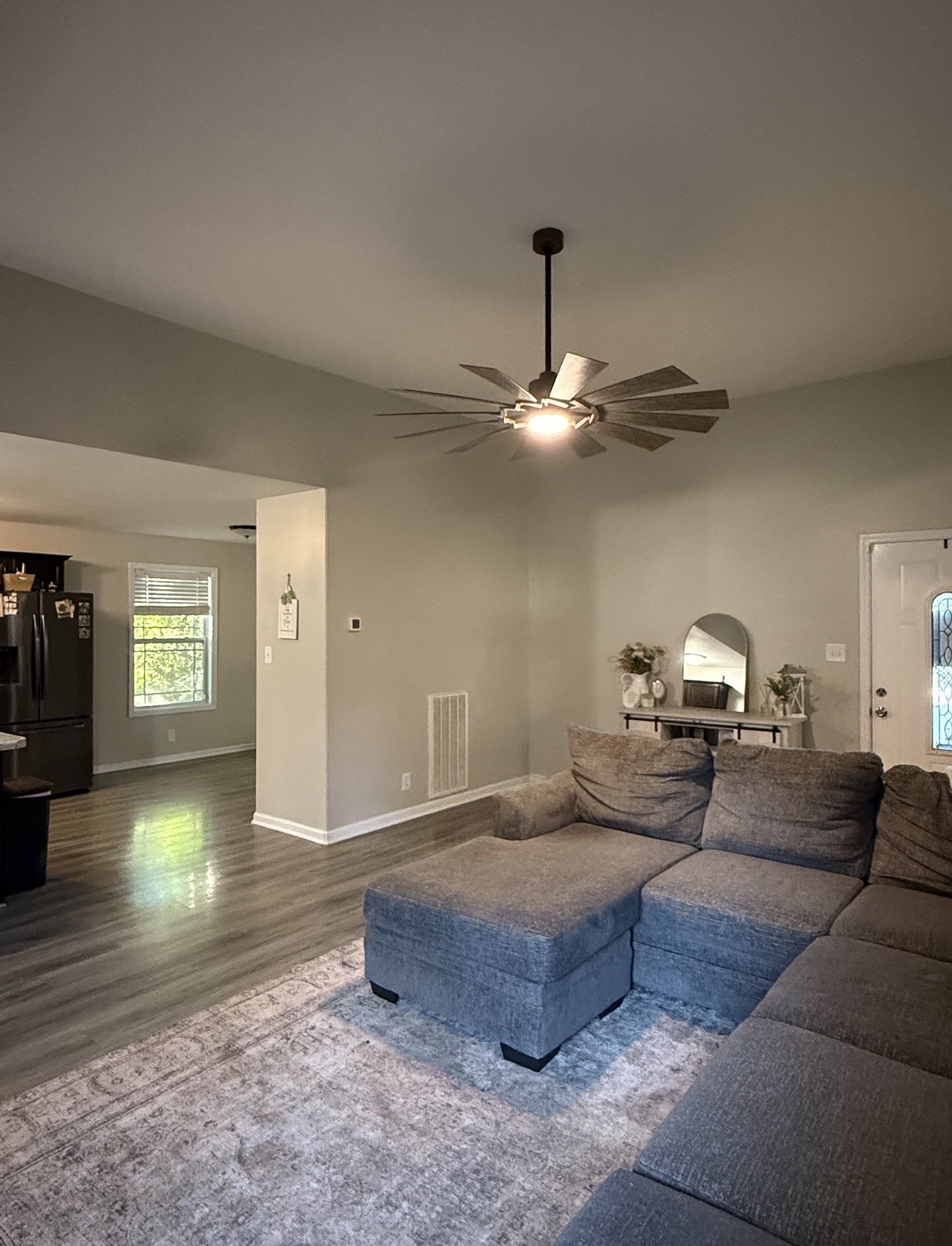 3828 Maliki Dr