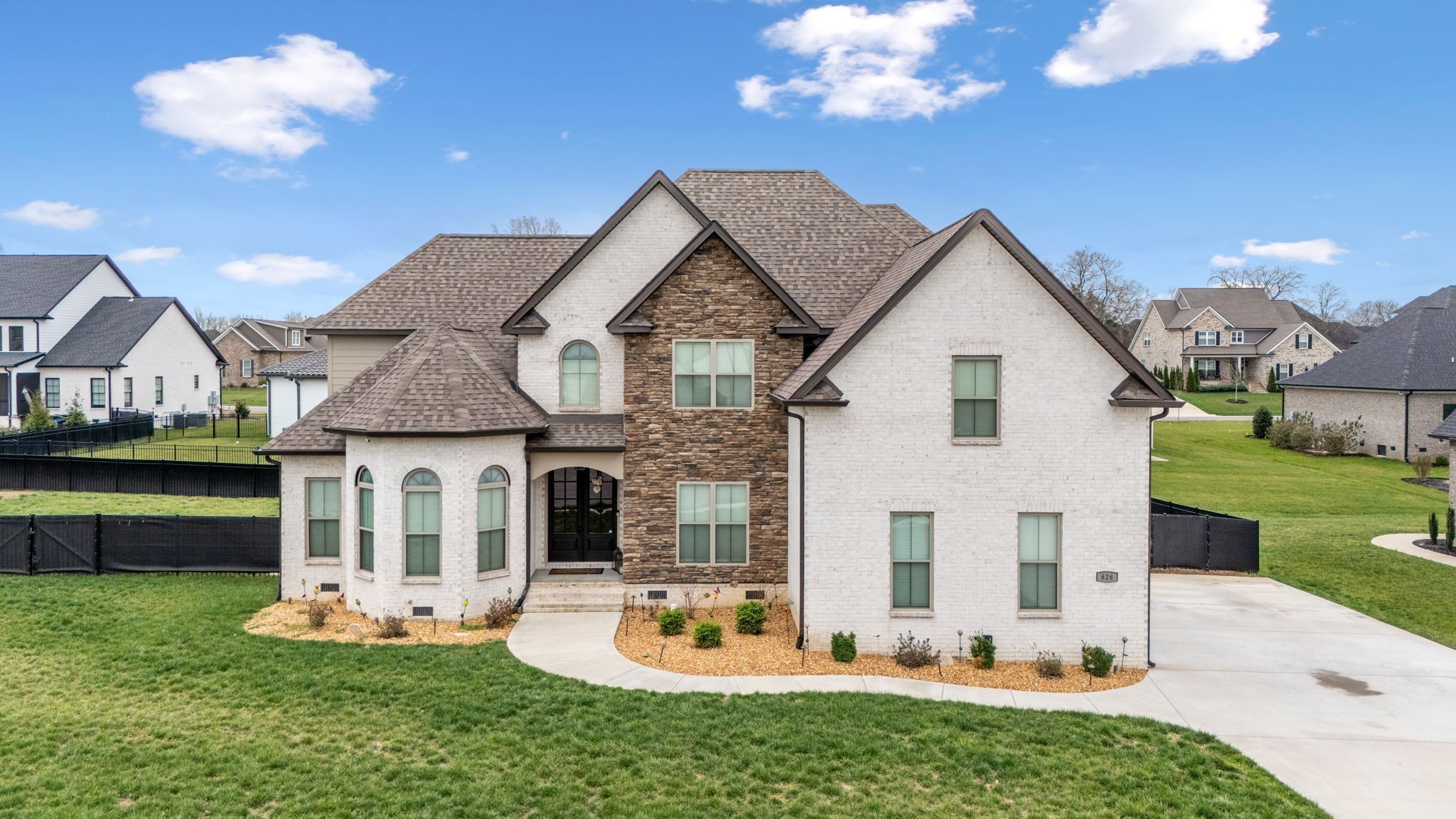 626 Reichert Ct