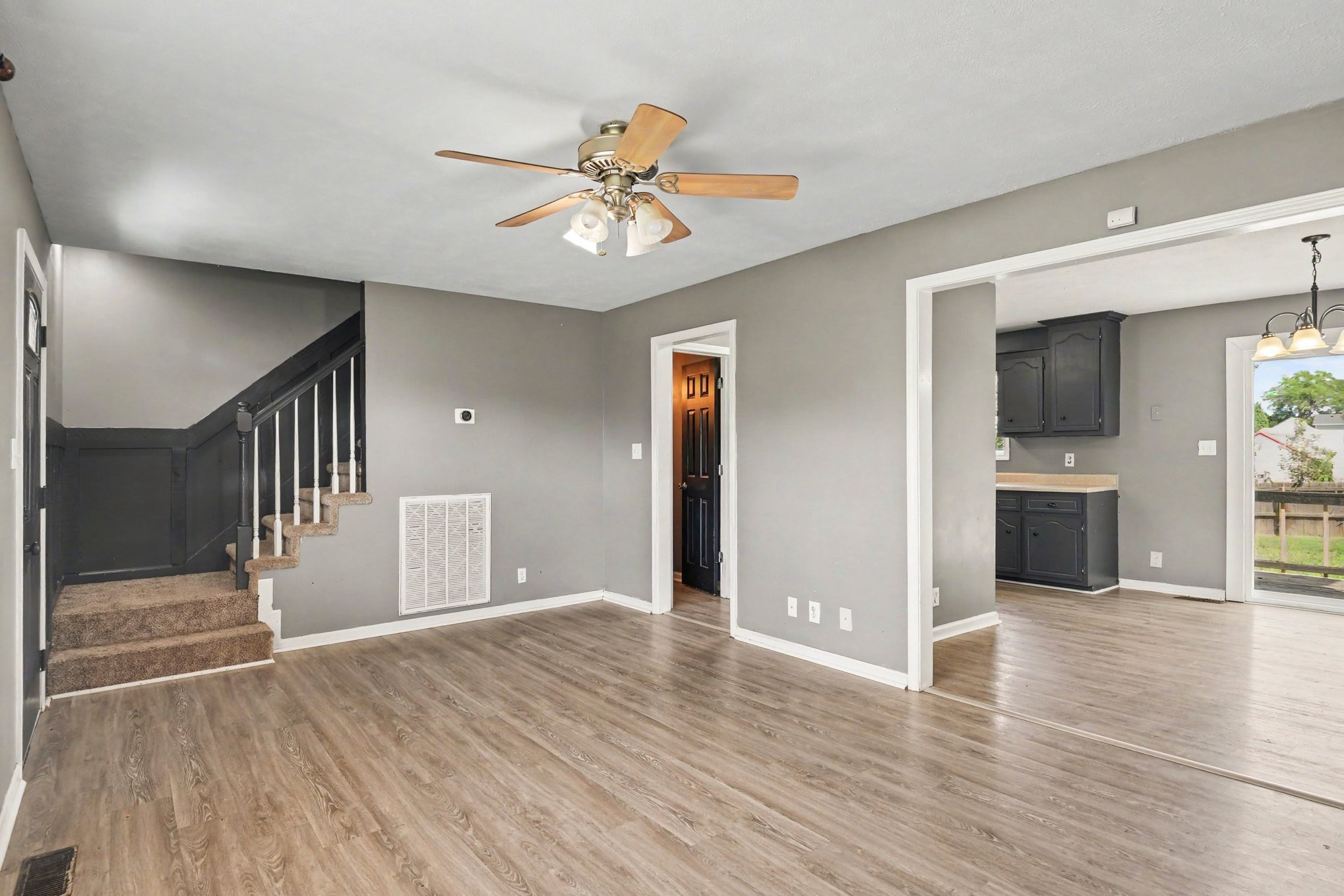 3717 S Naples Ct