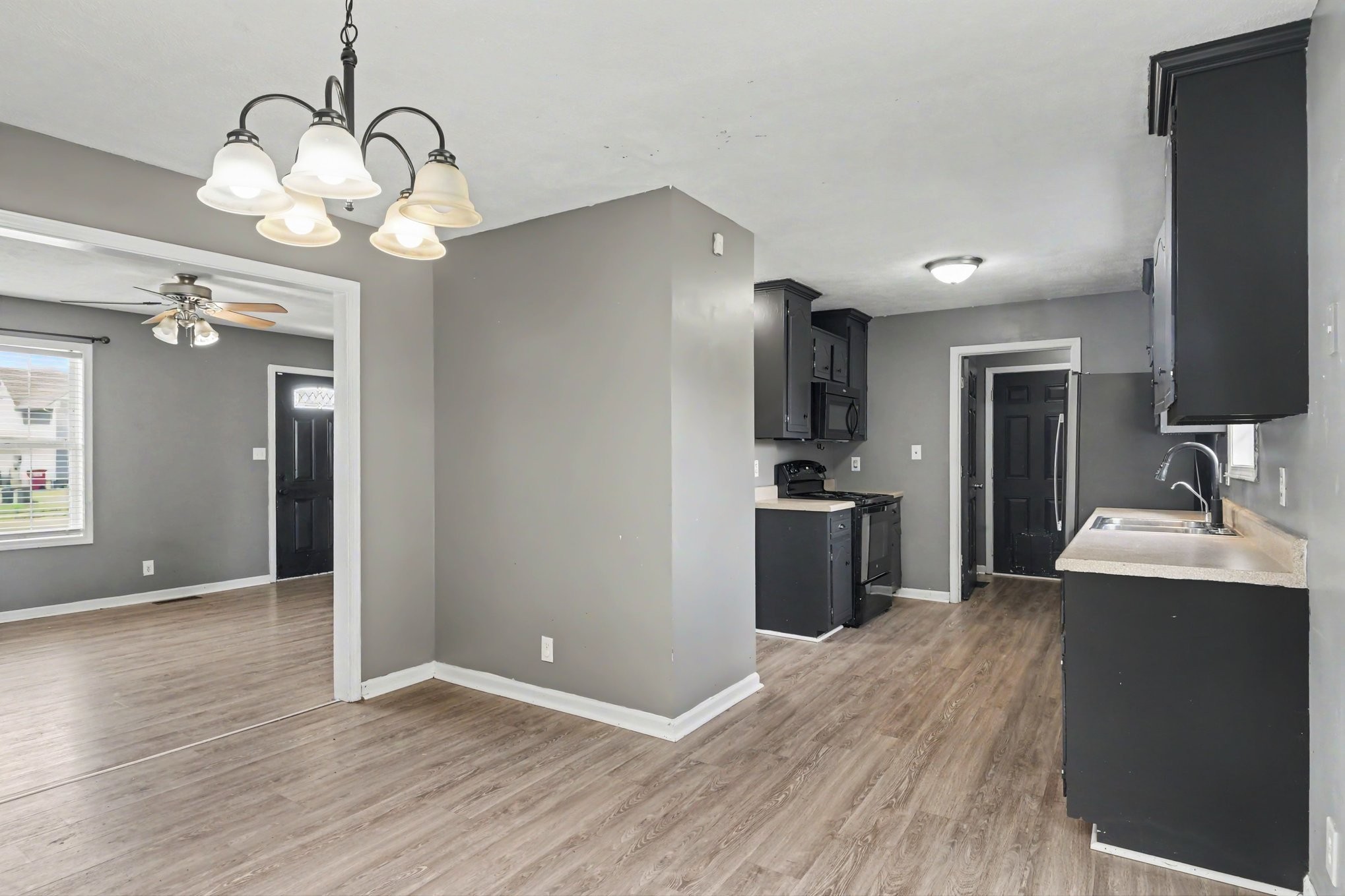 3717 S Naples Ct