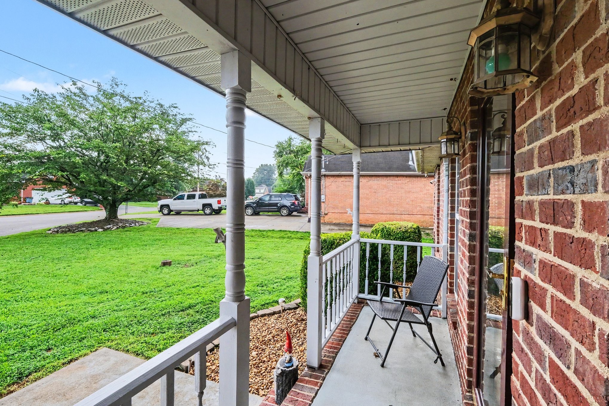 712 Williamsburg Dr