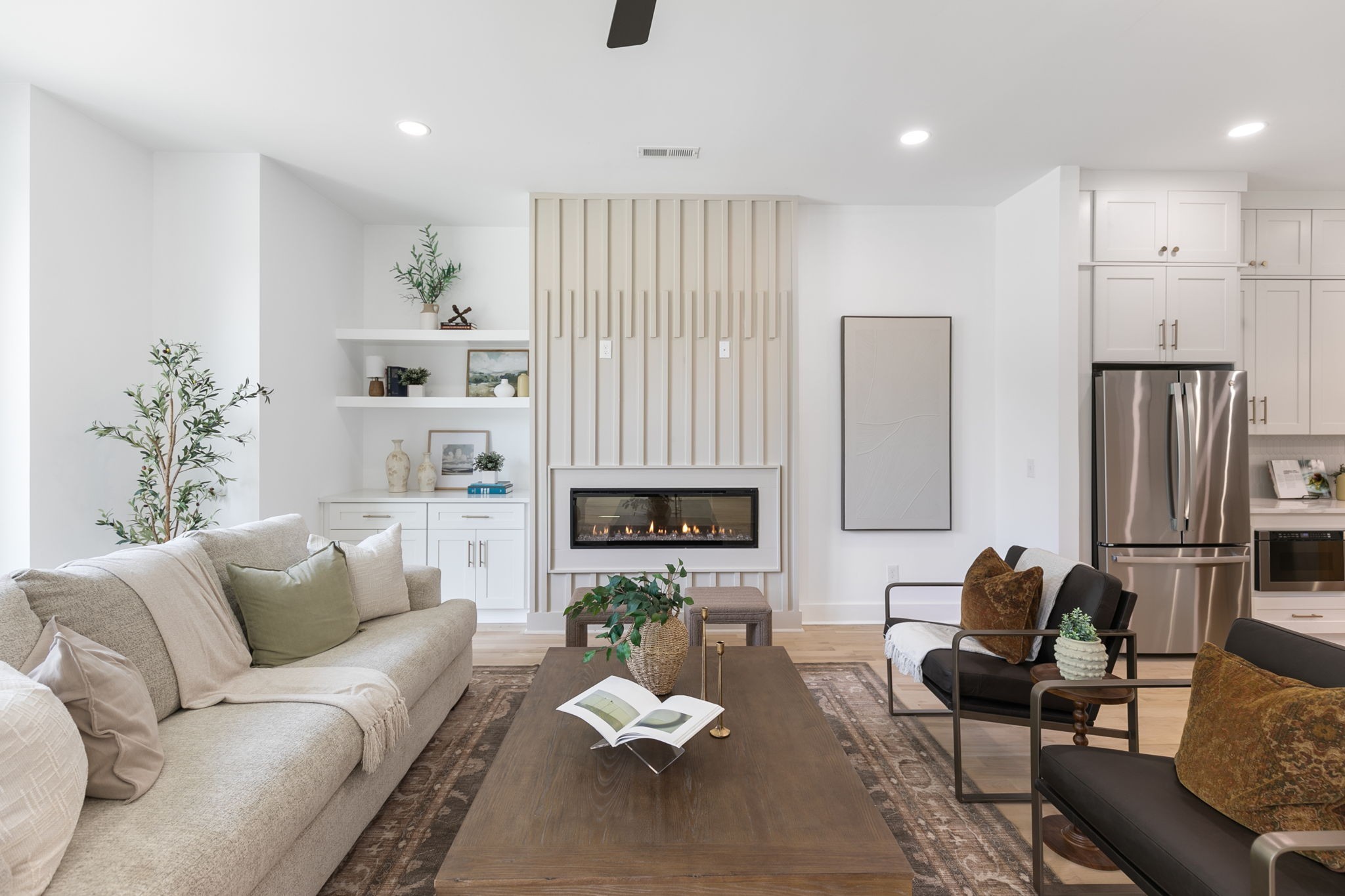 1213 Montgomery Ave
