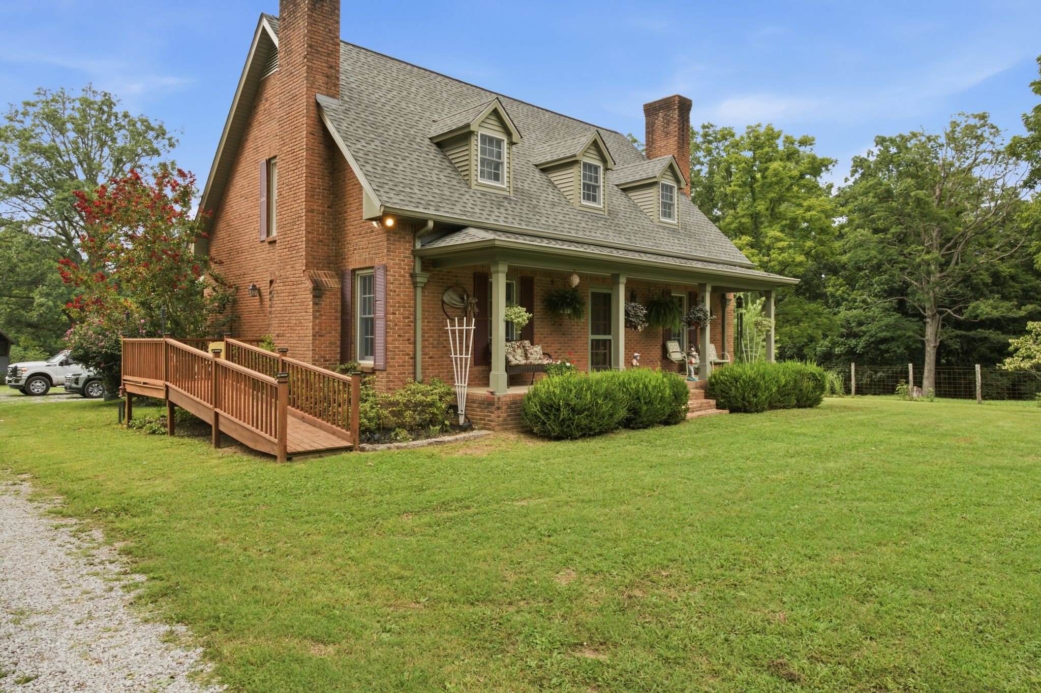 1376 Dividing Ridge Rd