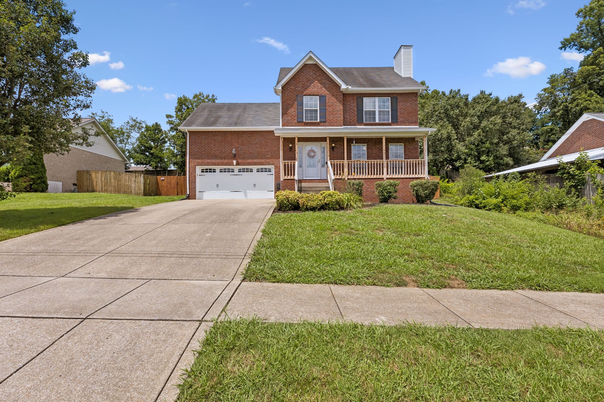 107 Camden Ct, N
