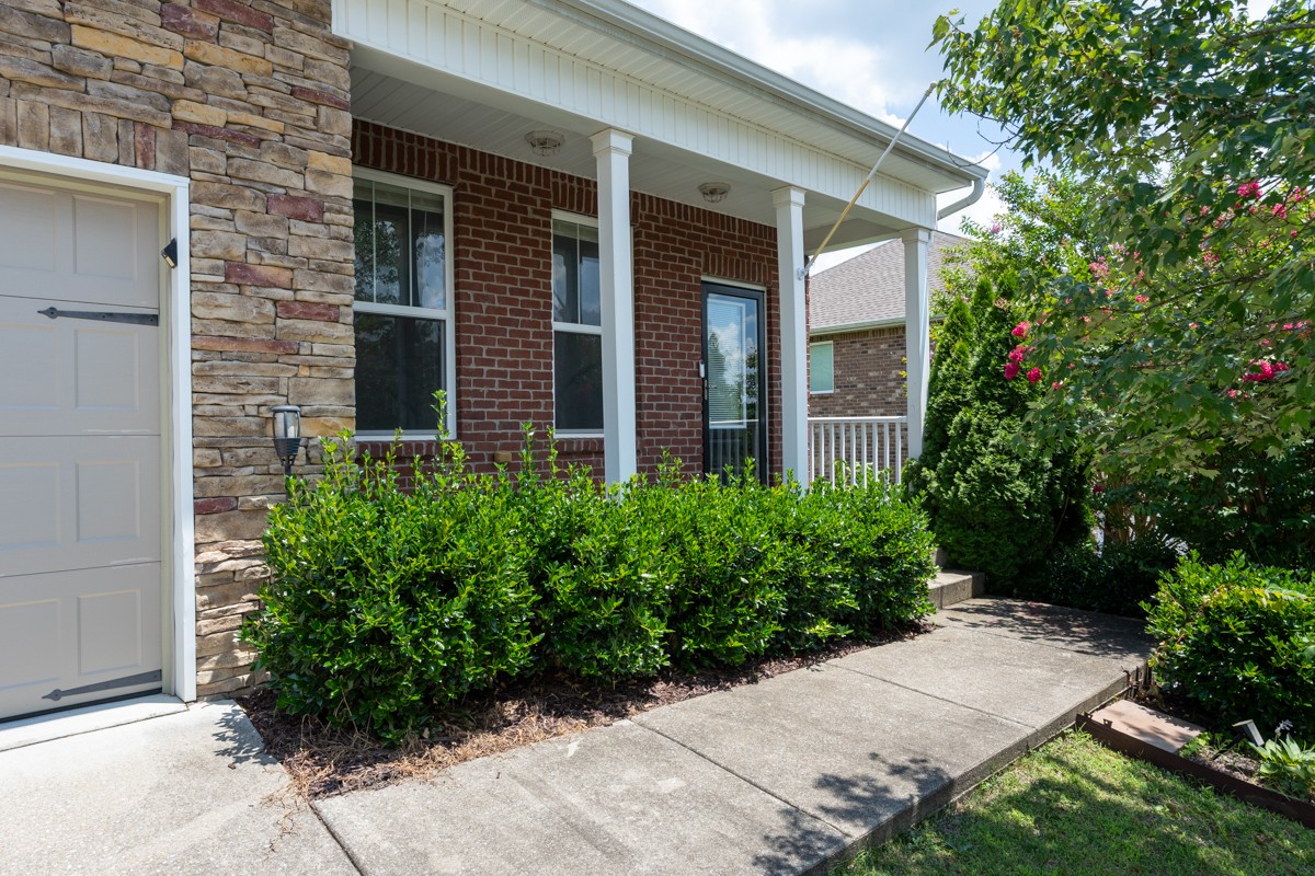 157 Blackpool Dr