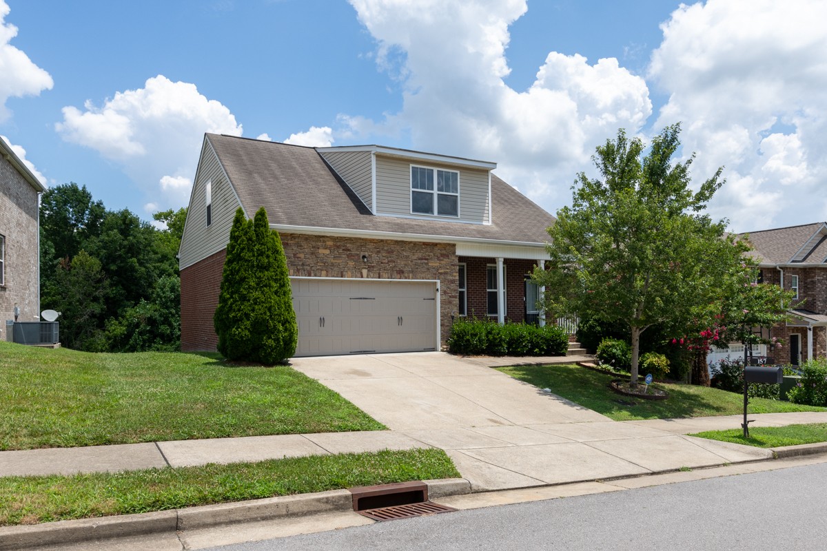 157 Blackpool Dr