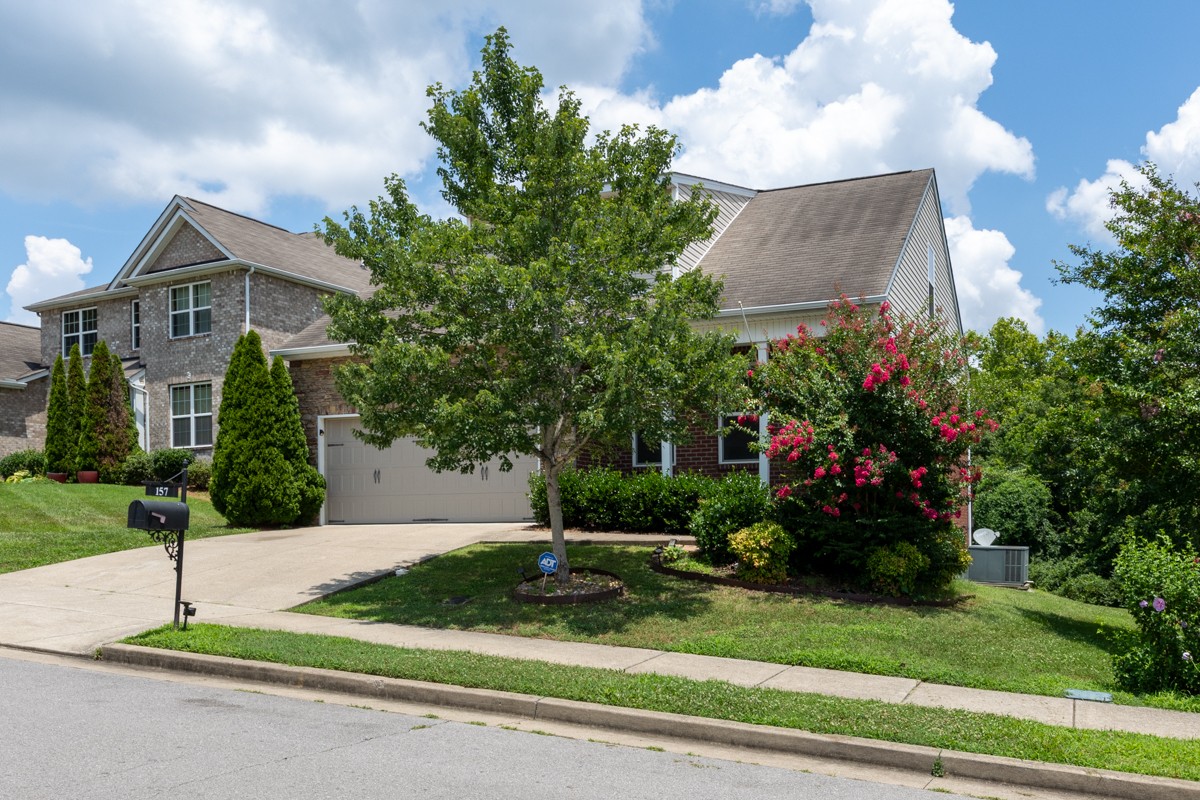 157 Blackpool Dr