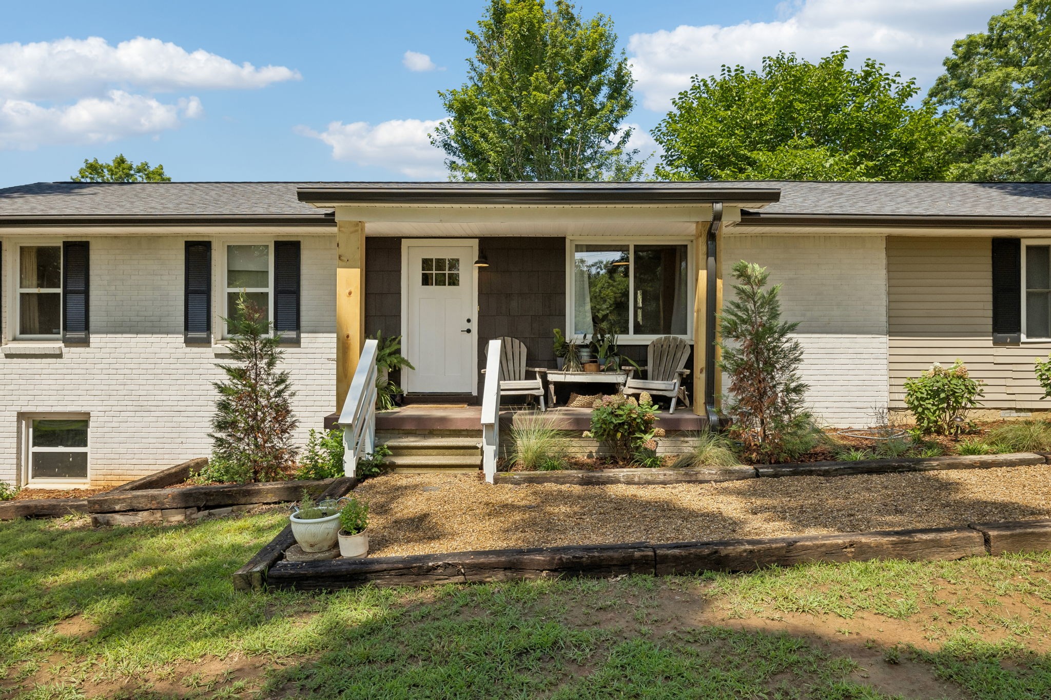 9062 E 40 Rd
