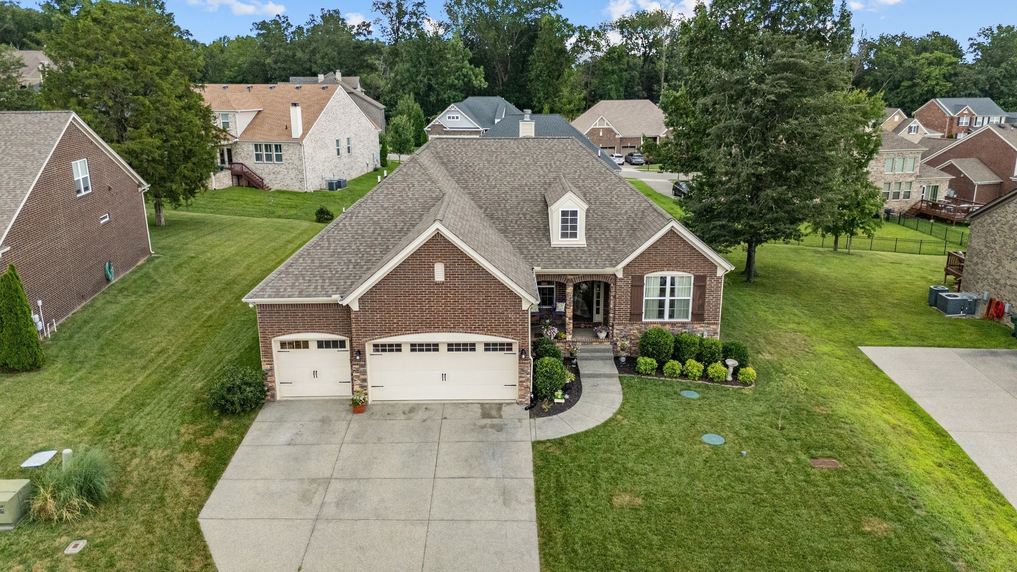 2224 Arbor Pointe Way