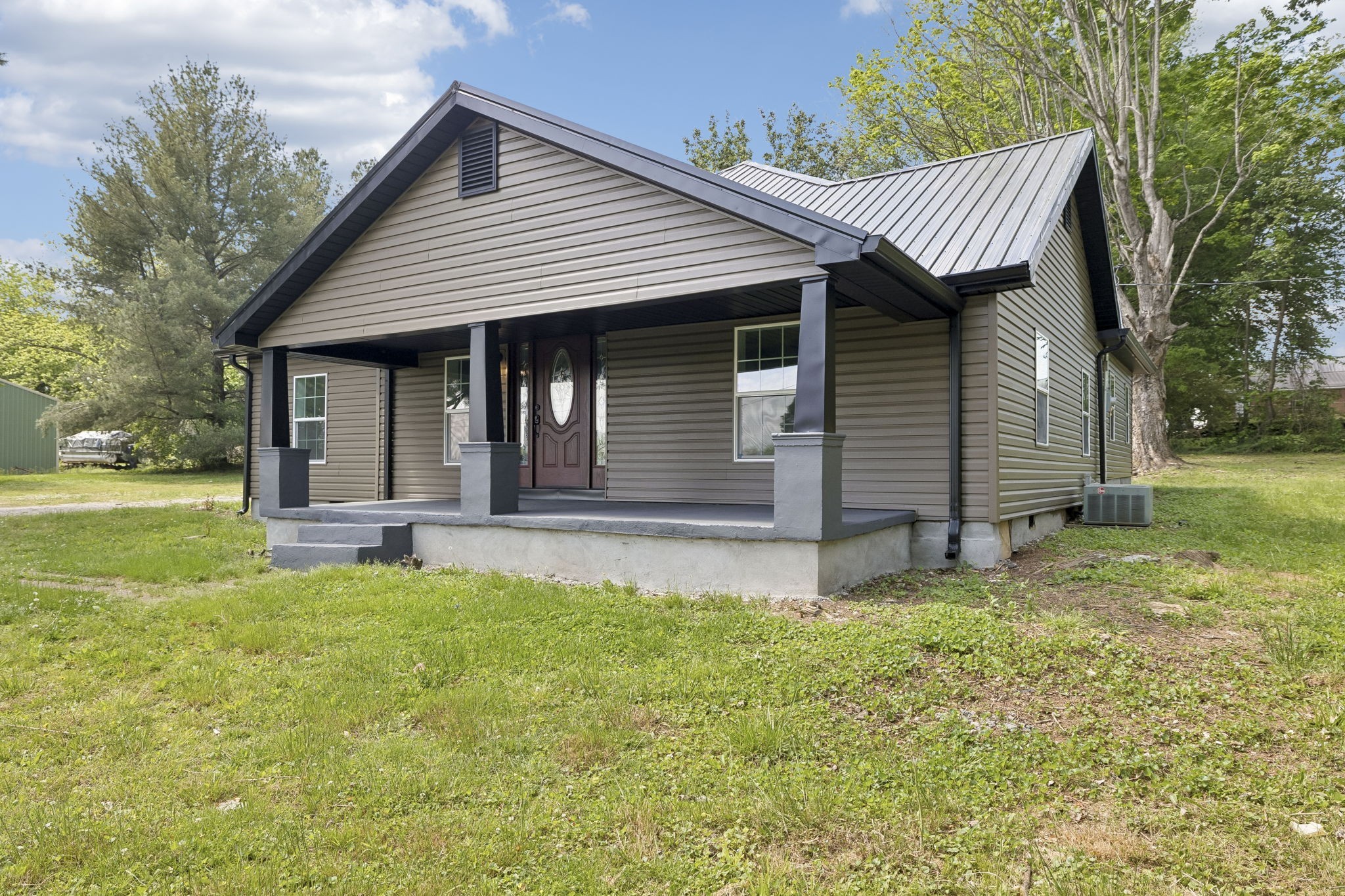 1200 Little St