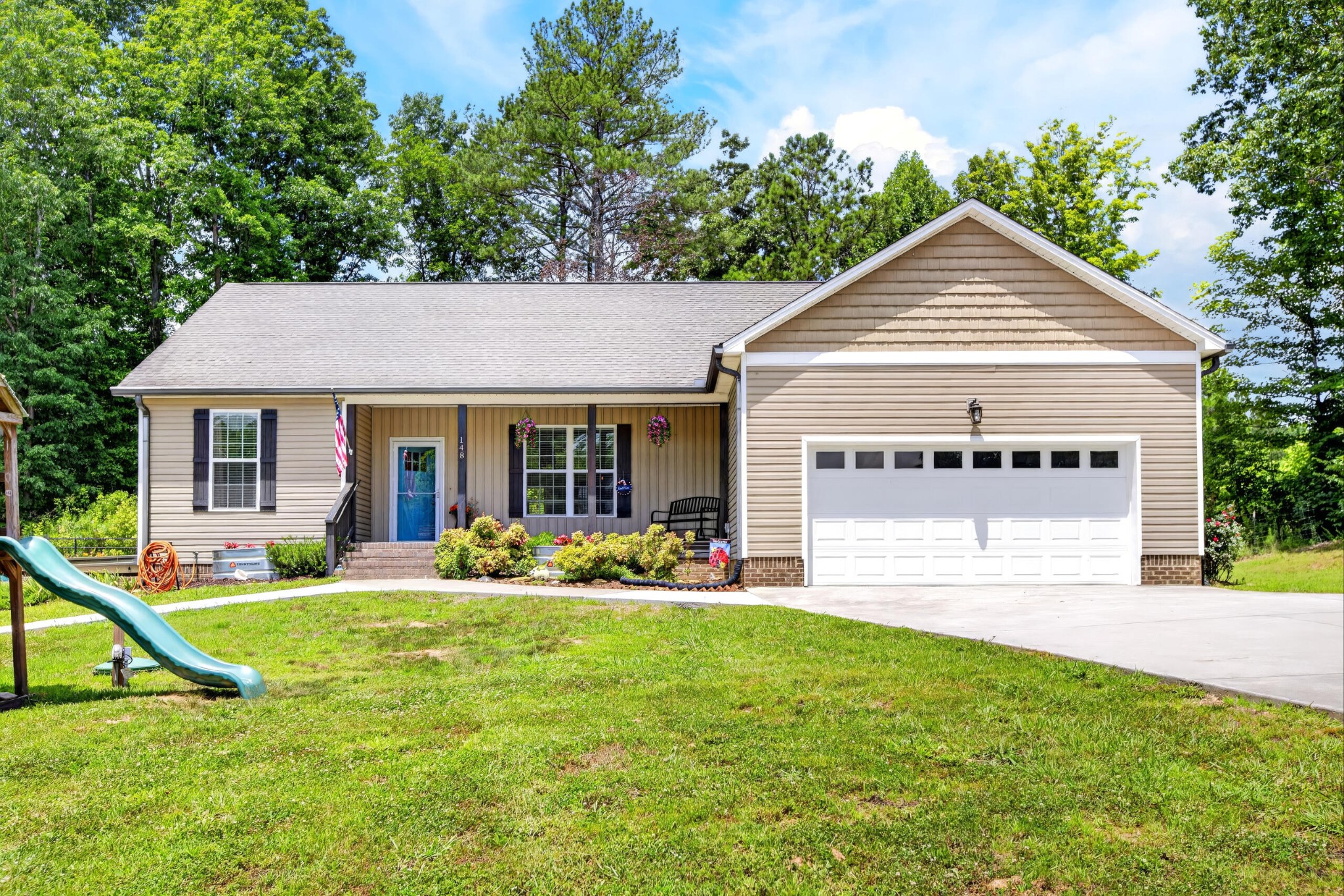 148 Chetola Drive, NE