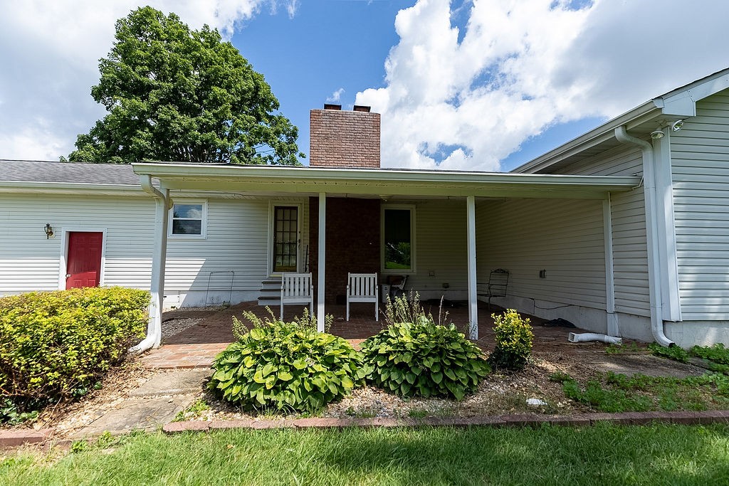 1200 Pin Oak Dr