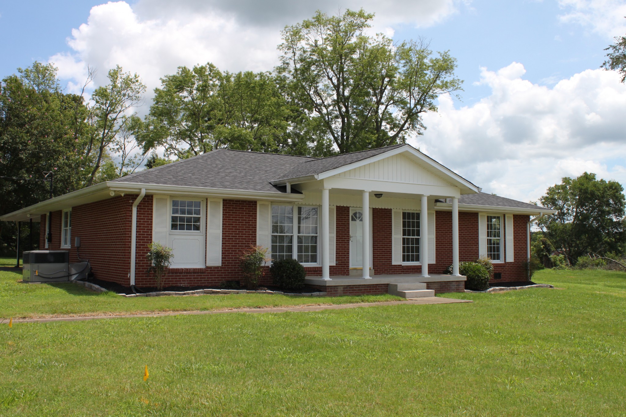 1789 Hartsville Pike