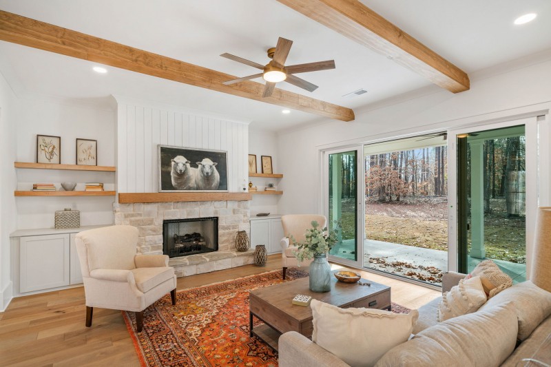 866 Shady Bluff Trl