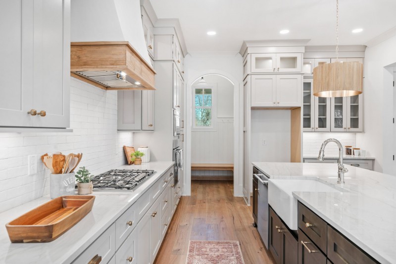 866 Shady Bluff Trl