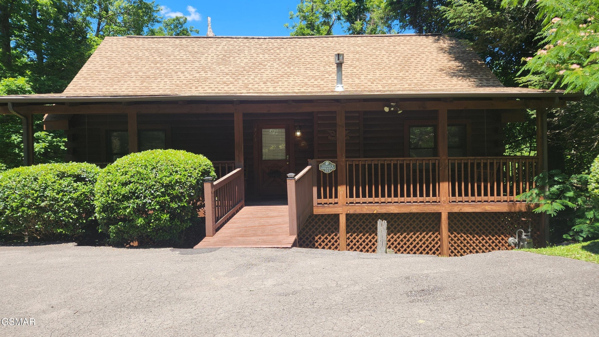 713 Golden Eagle Way