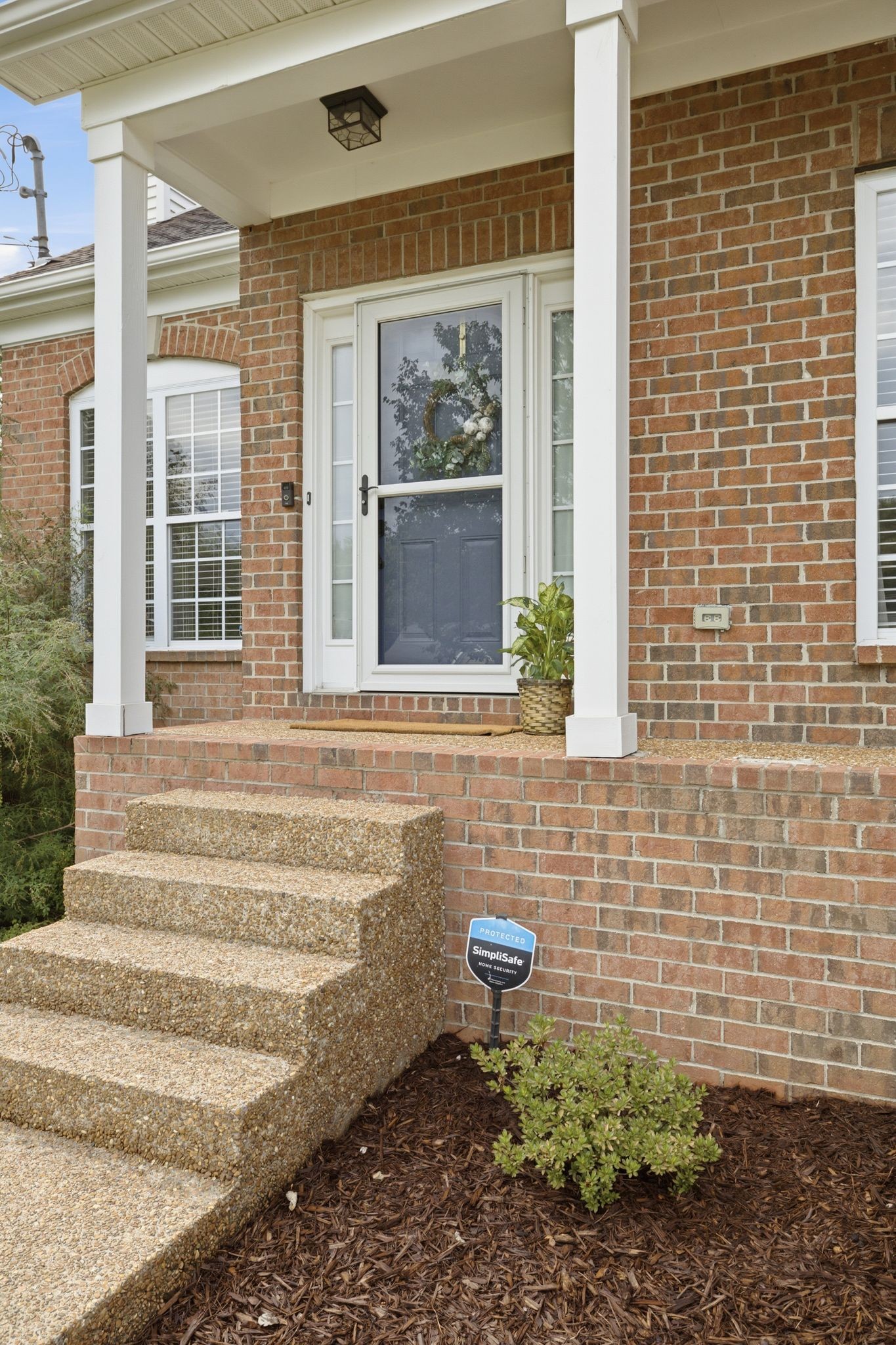 634 Belinda Pkwy