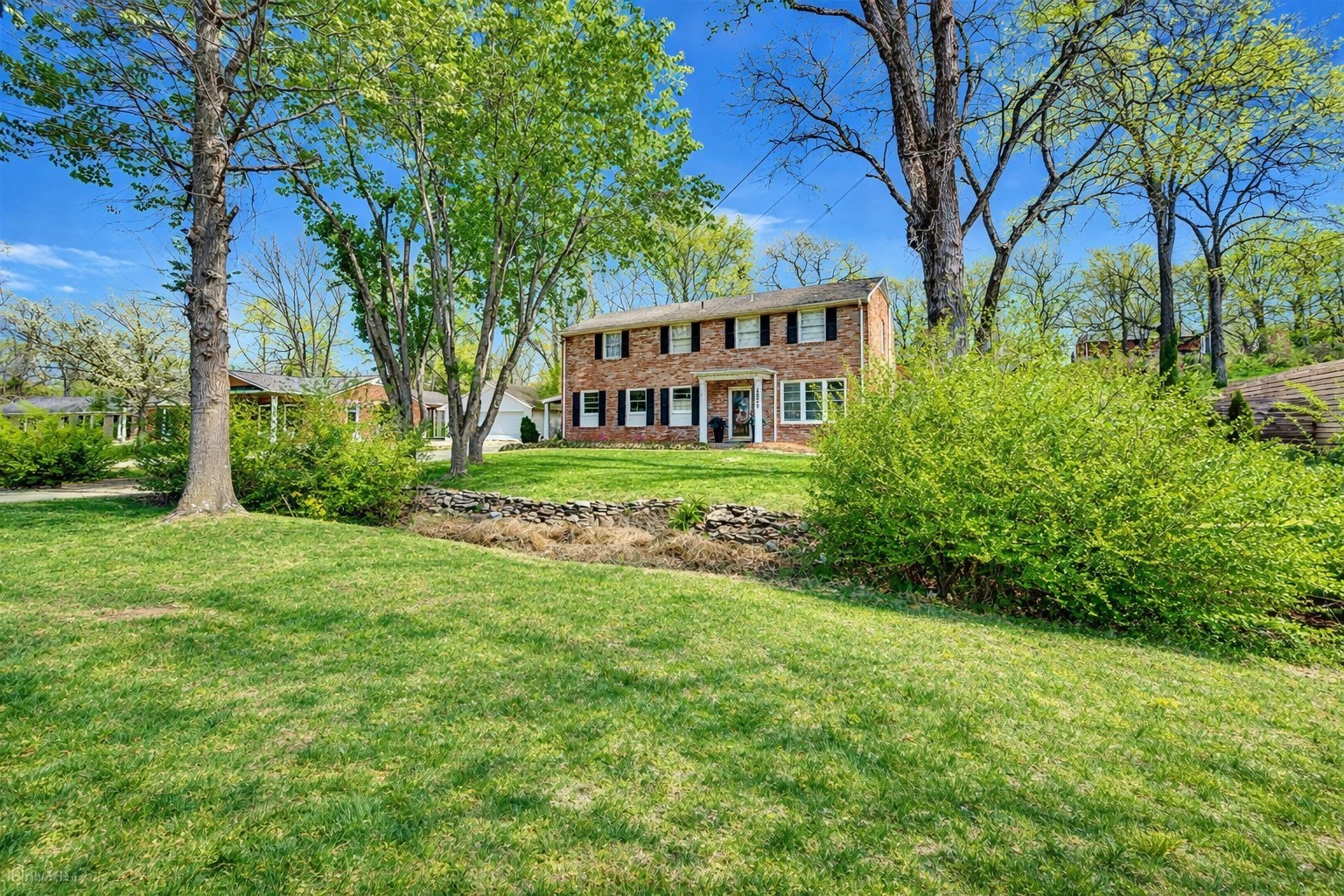 4824 Briarwood Dr