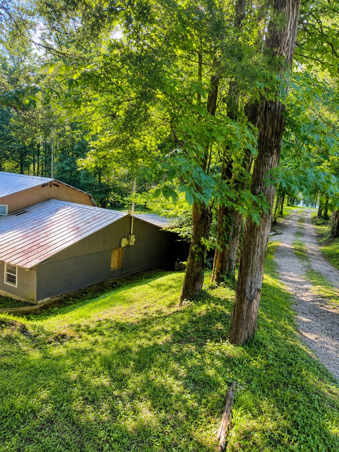 455 Old Pinhook Rd