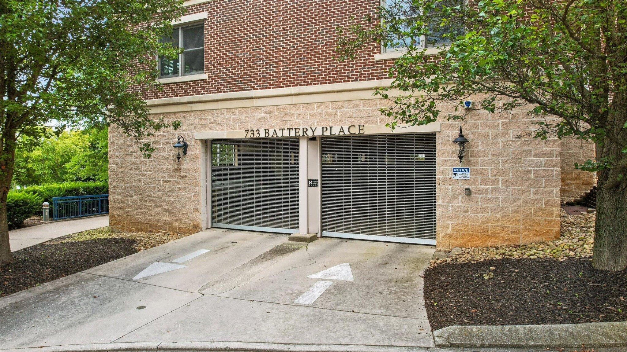 733 Battery Place