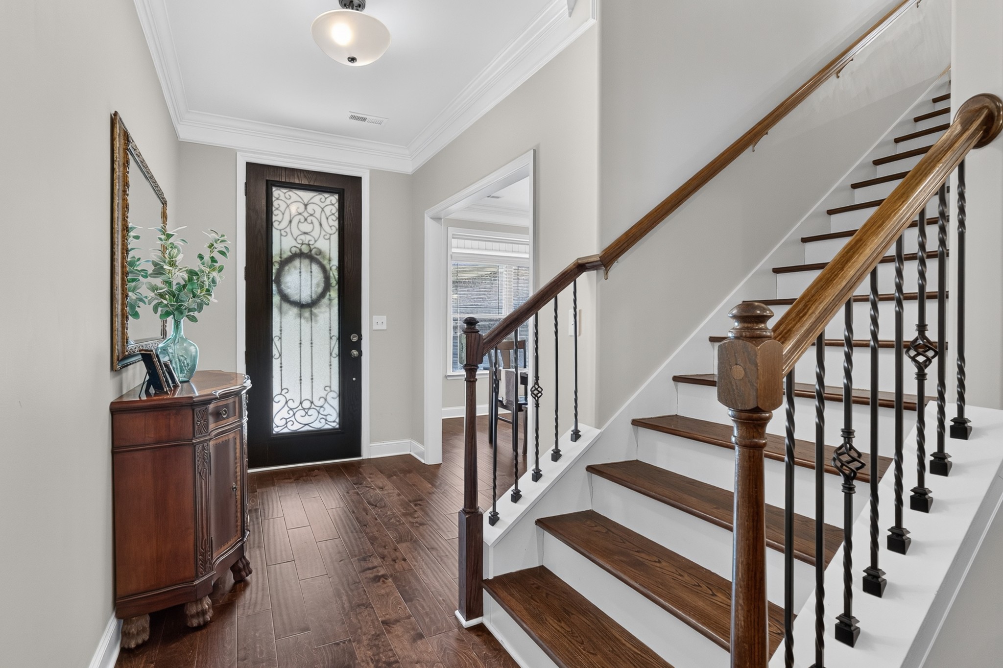 27 Windridge Dr