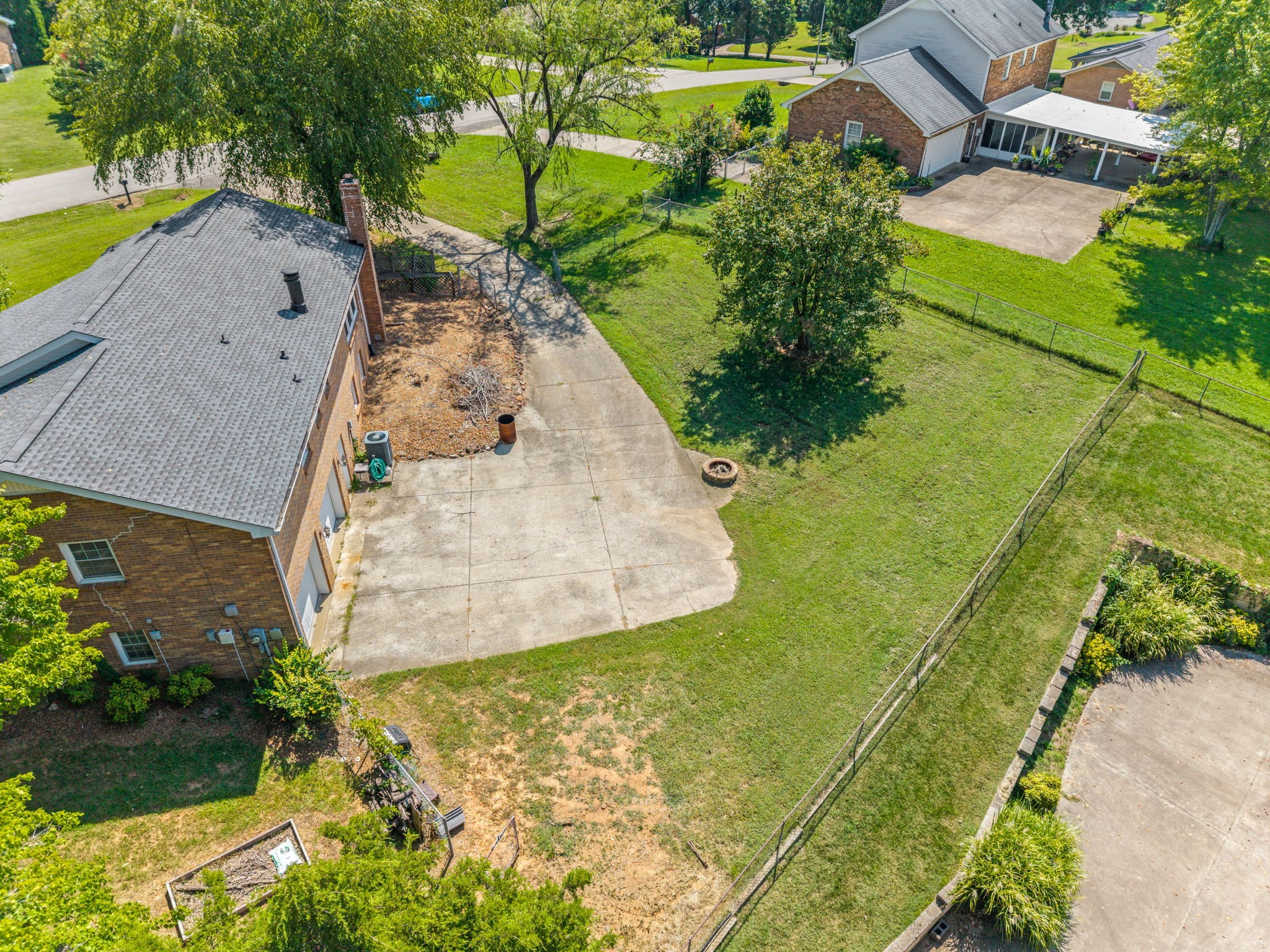 1776 Auburn Dr
