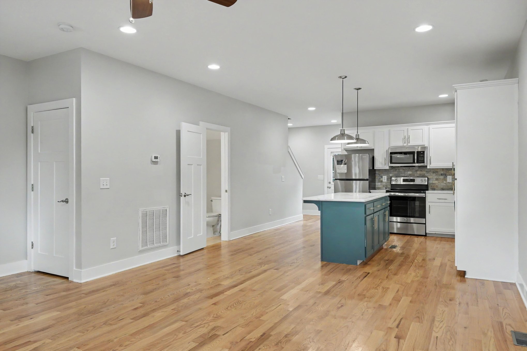 4018 Lafayette Ave