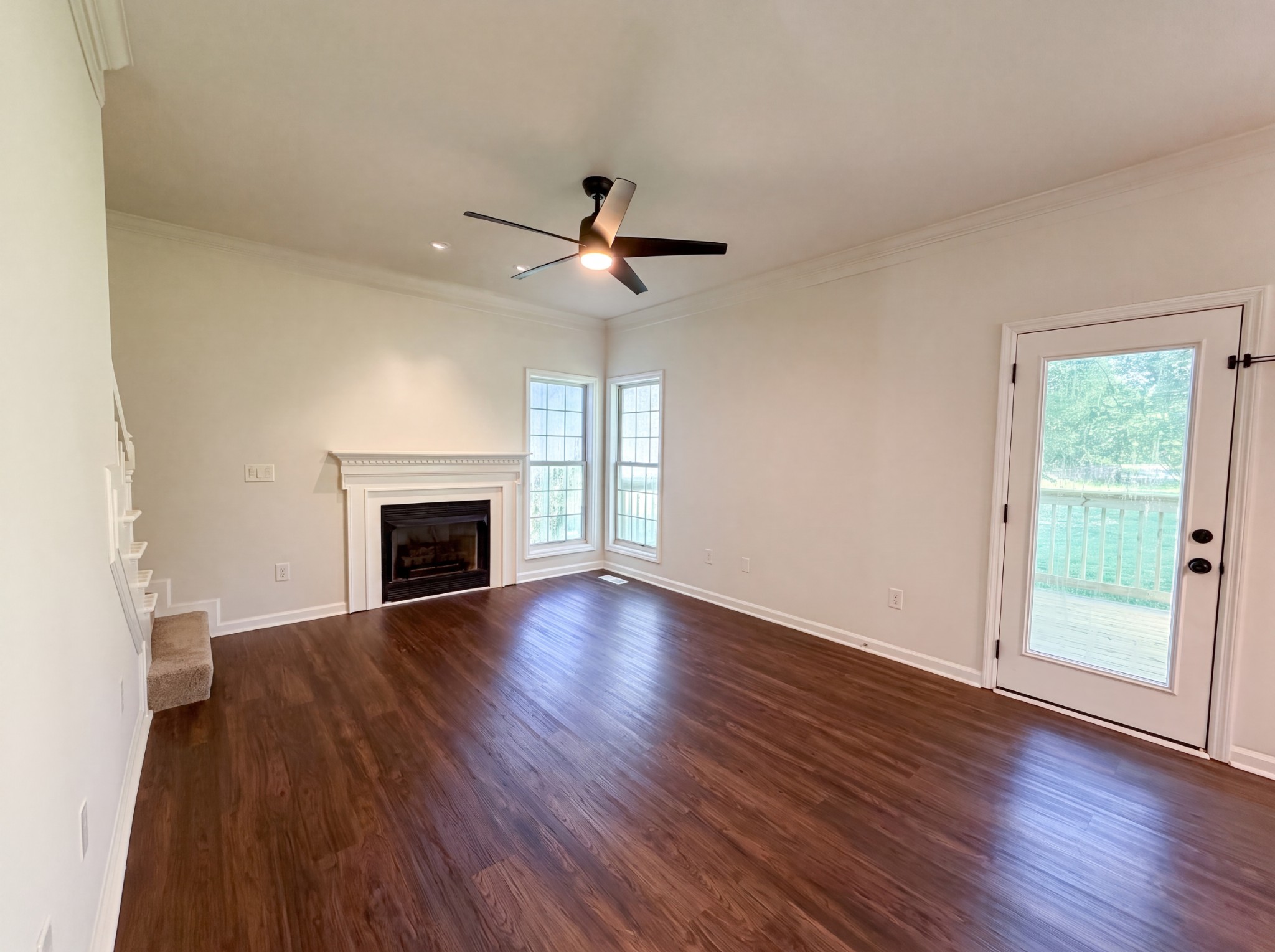 2120 Spring Lake Dr