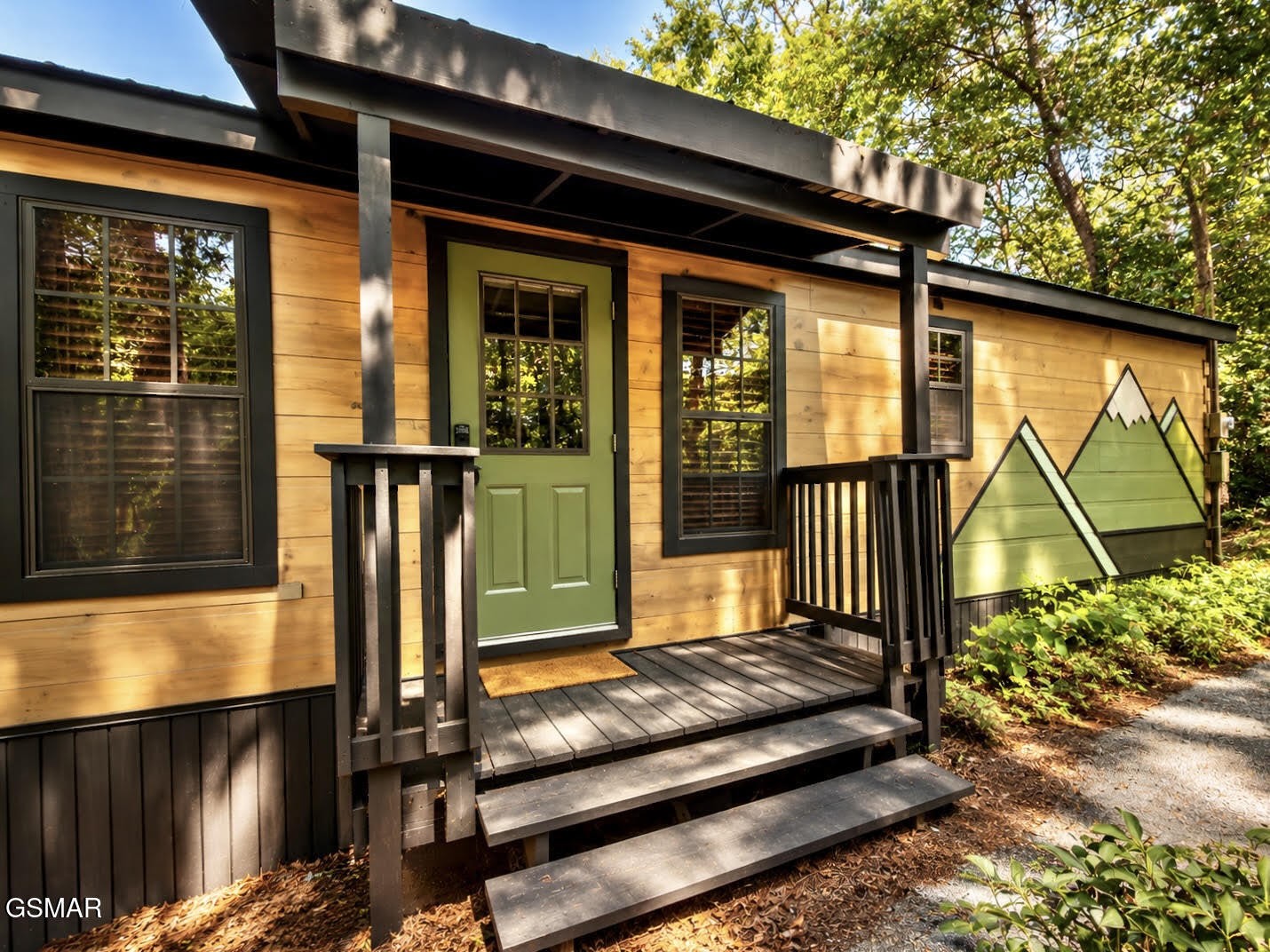 1107 Ridgefield Drive