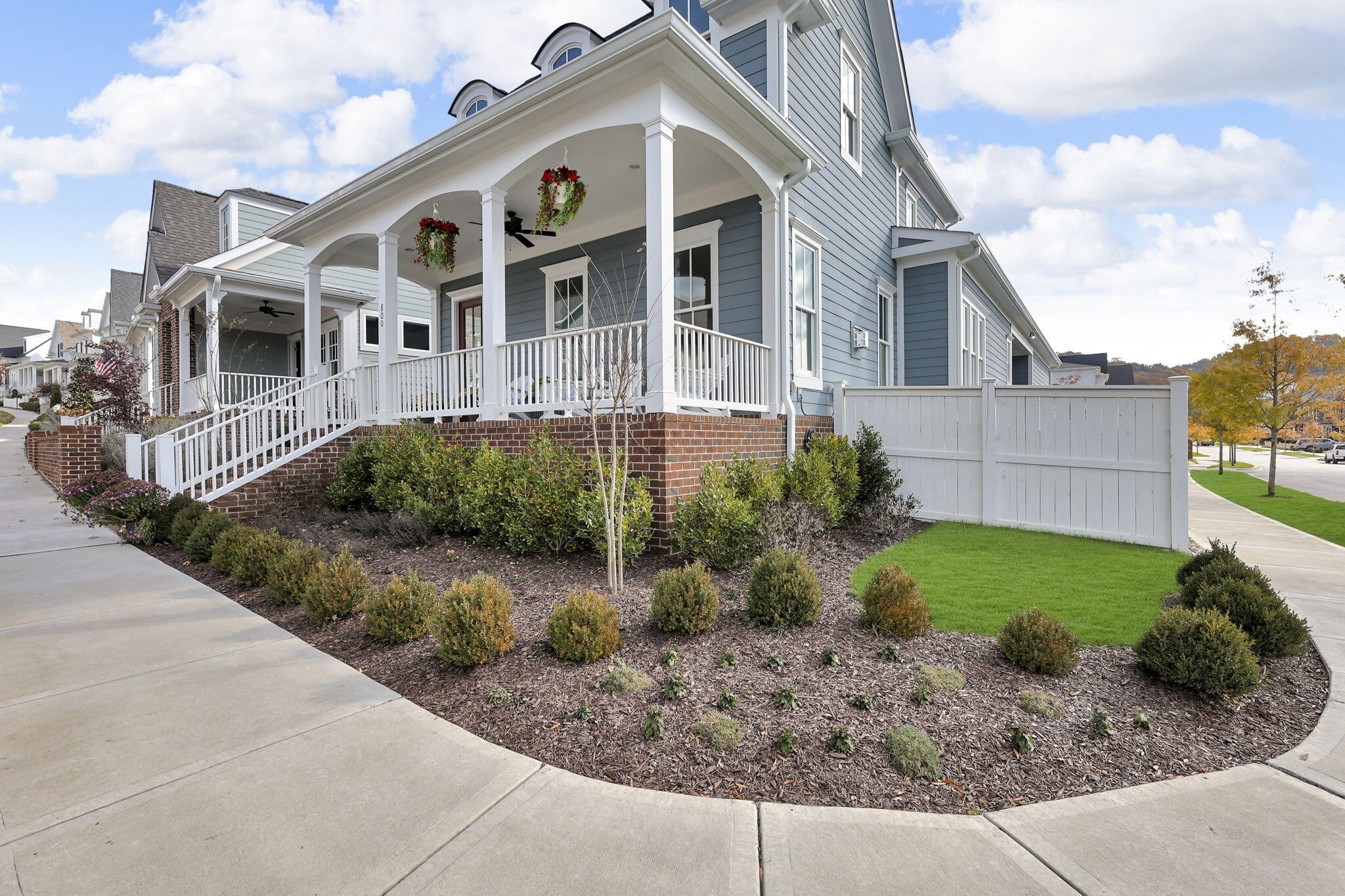 800 Horizon DR