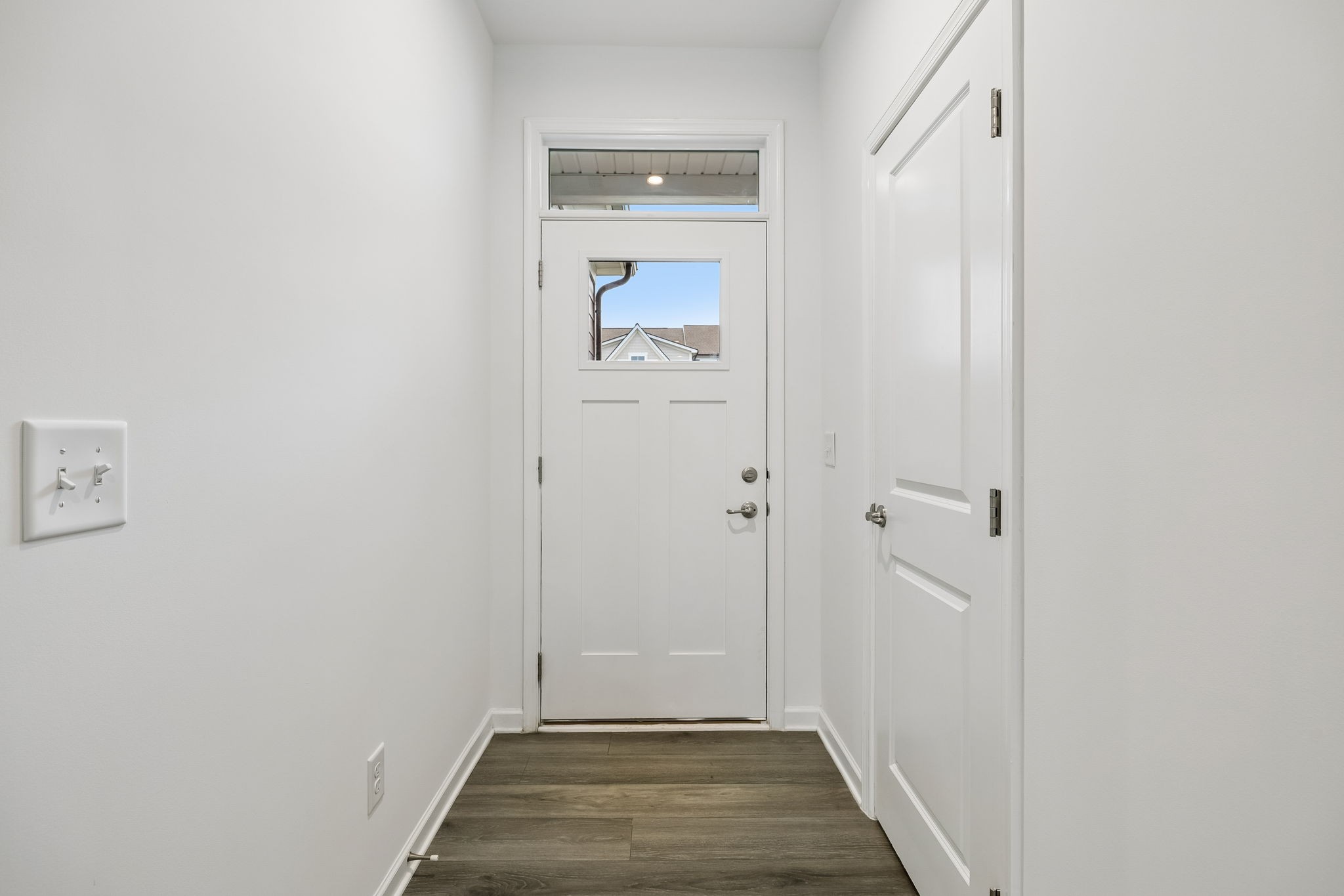 307 Lantern Cir