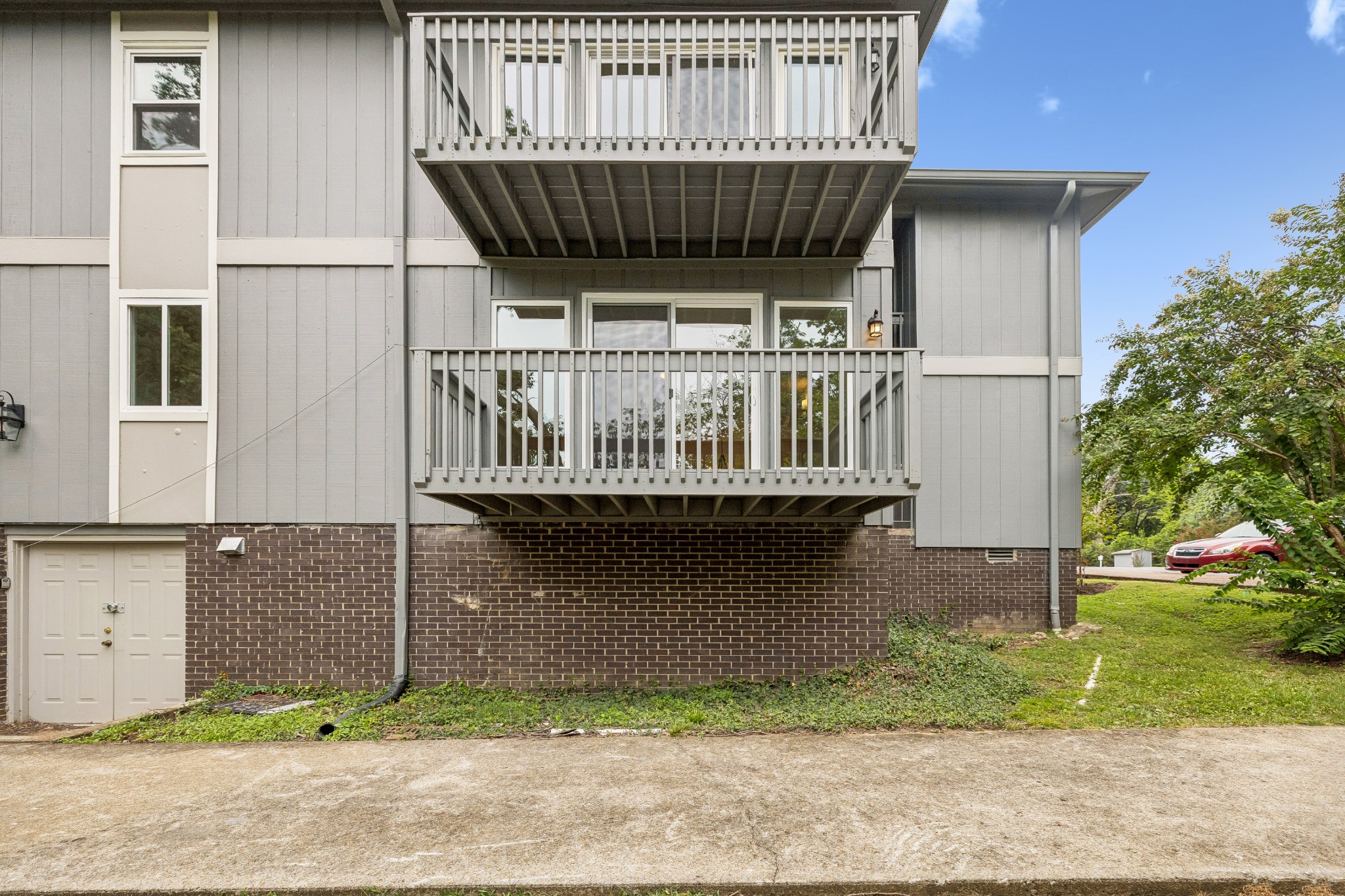 21 Vaughns Gap Rd