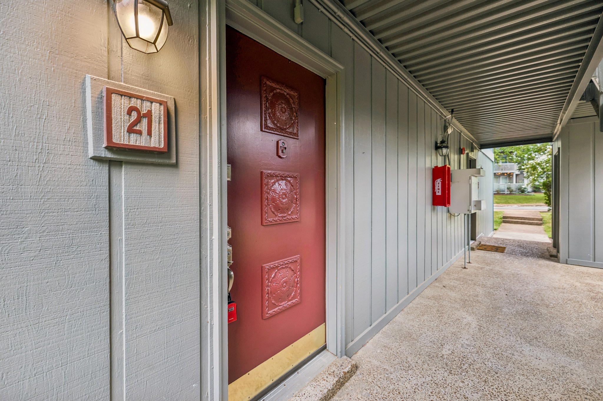 21 Vaughns Gap Rd