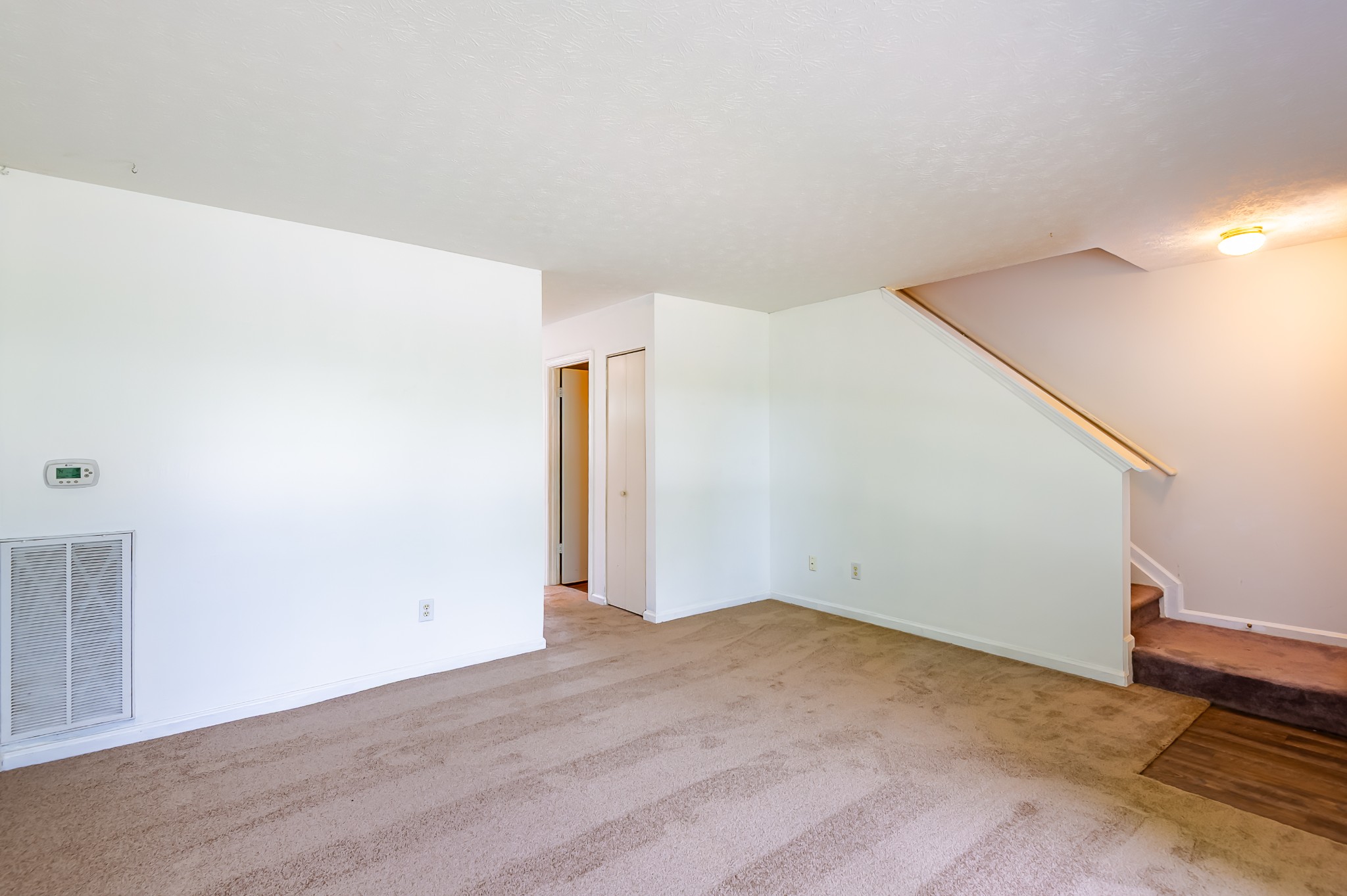 110 Waterview Dr