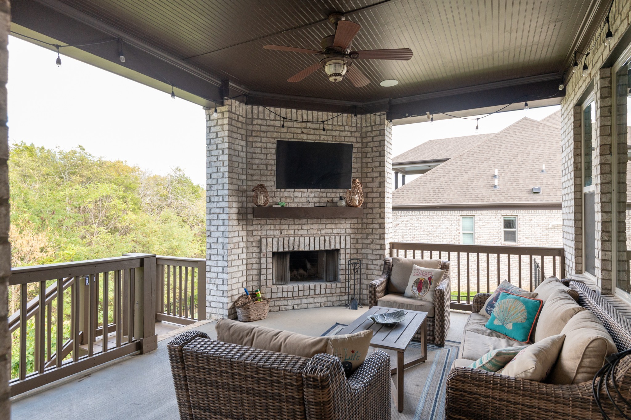 1026 Brighton Ln