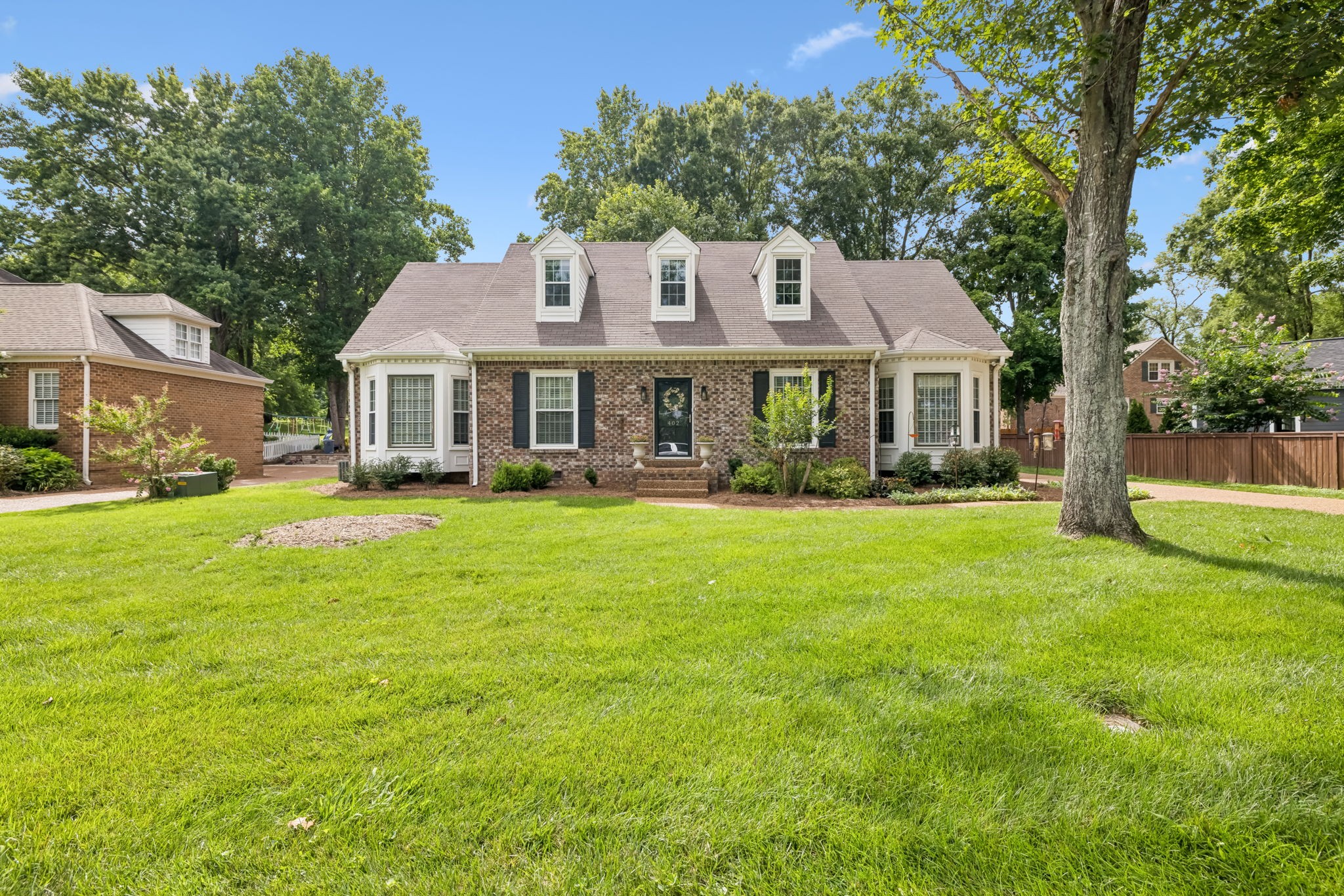 402 Cotton Ln