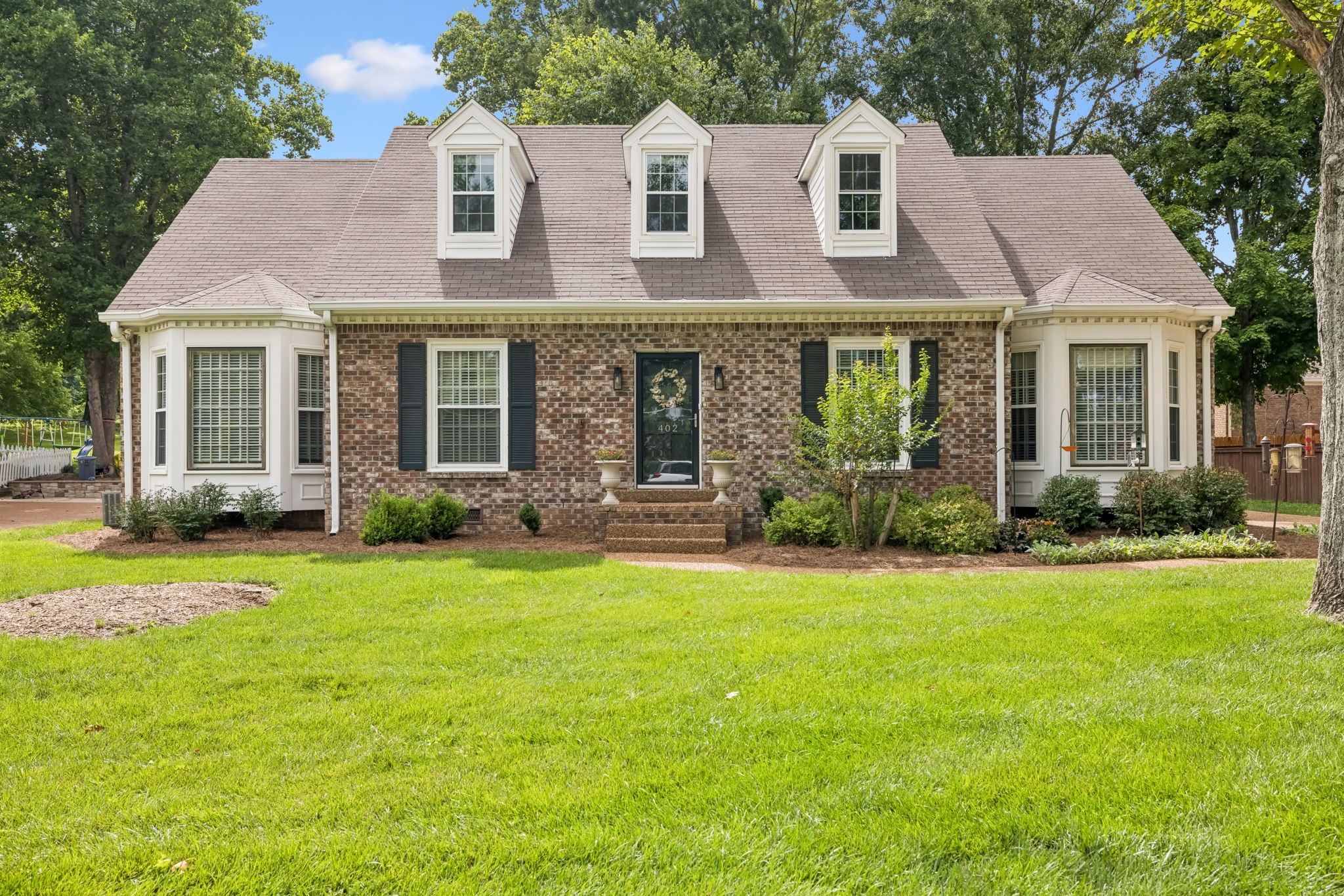 402 Cotton Ln