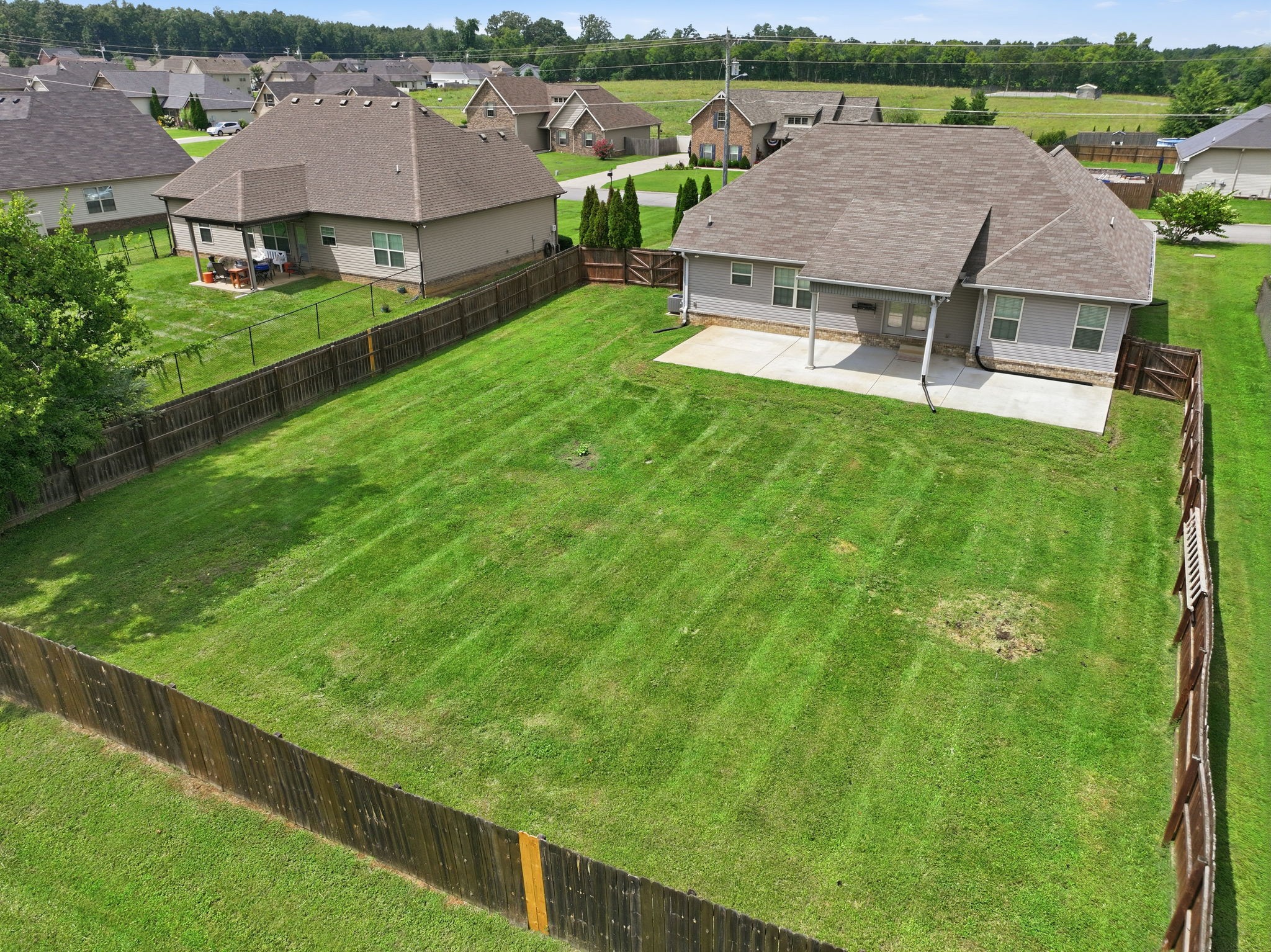 1305 Round Rock Dr