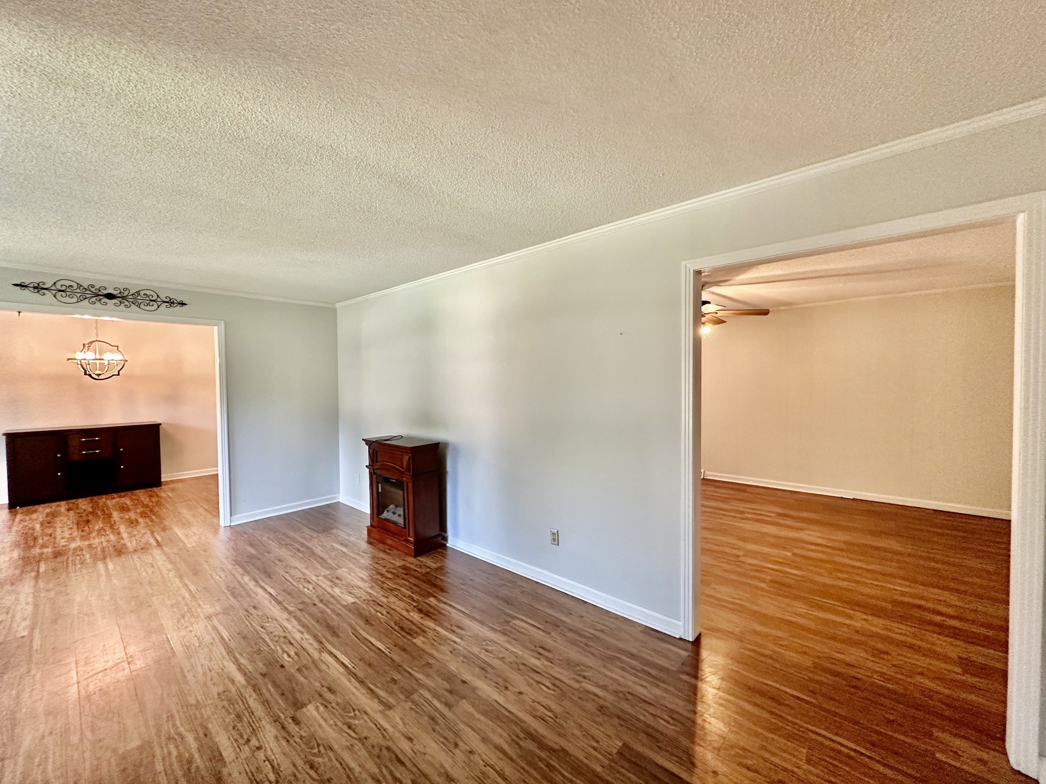 52 Nottingham Ln